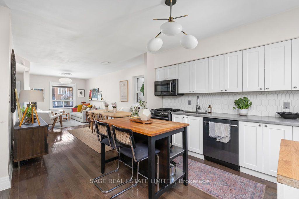 Photo 13 of 113 Lightbourn Avenue, Toronto, Dovercourt-Wallace Emerson-Junction — HOMEH