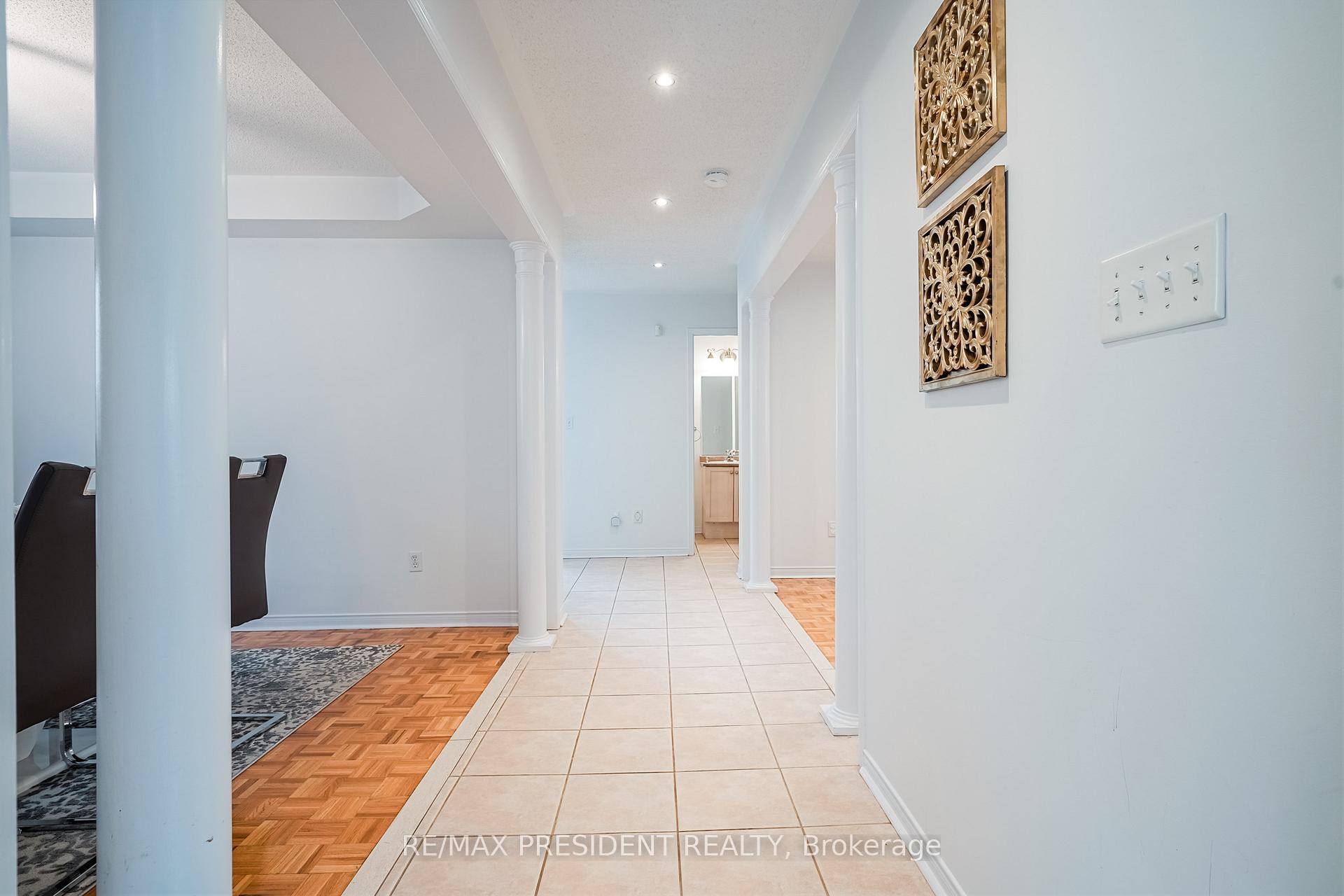Photo 16 of 13 Tarquini Crescent, Caledon, Bolton West — HOMEH