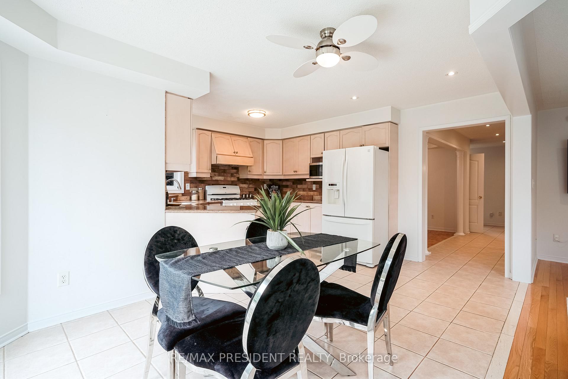 Photo 32 of 13 Tarquini Crescent, Caledon, Bolton West — HOMEH