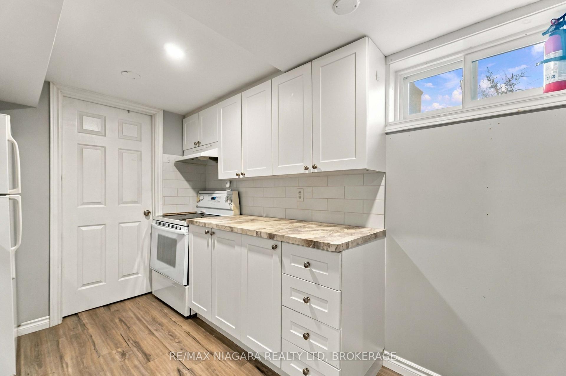 Photo 21 of 29 Glengarry Road, St. Catharines, Oakdale — HOMEH