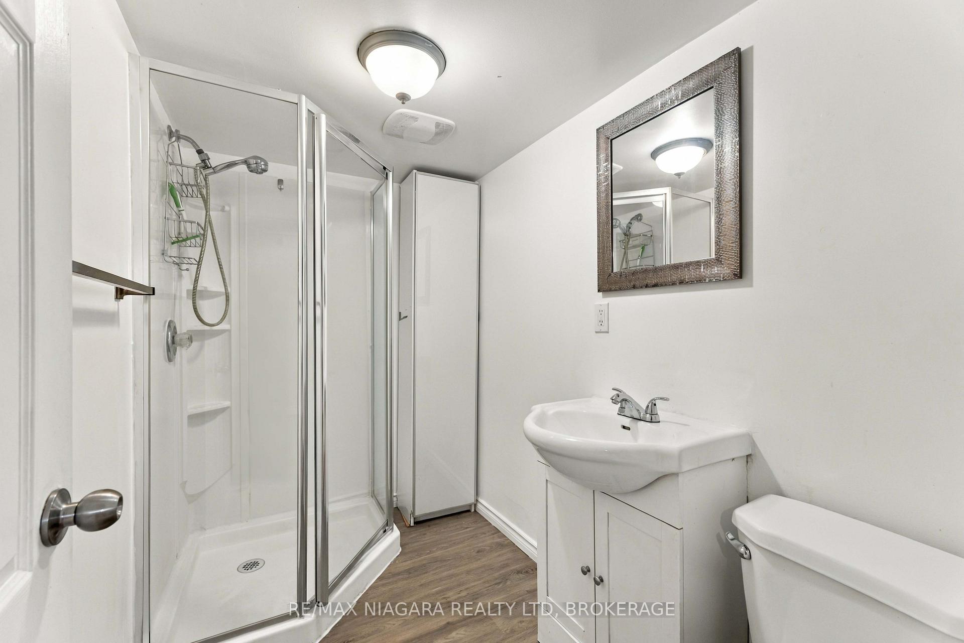 Photo 26 of 29 Glengarry Road, St. Catharines, Oakdale — HOMEH