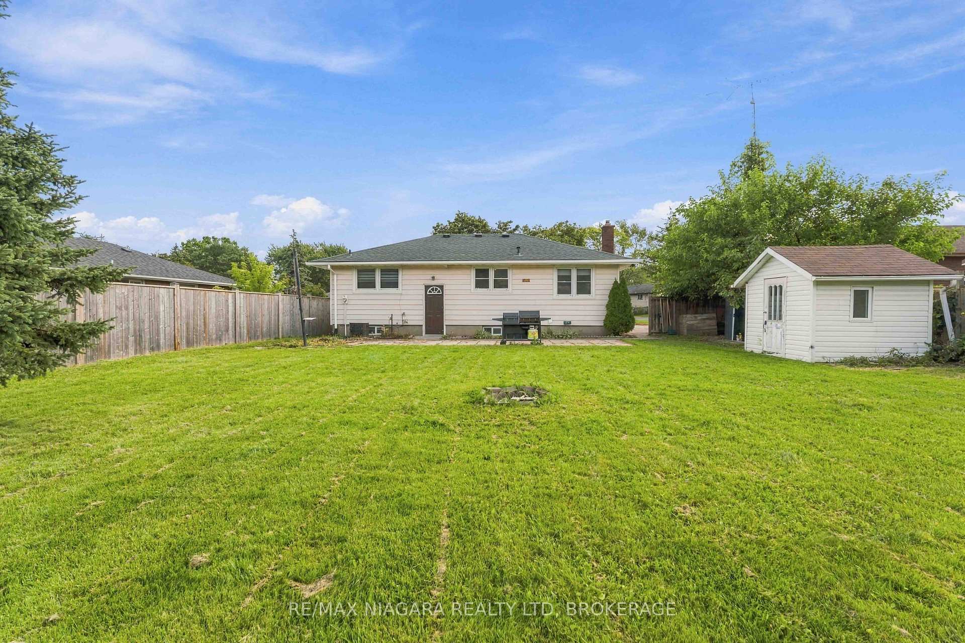 Photo 30 of 29 Glengarry Road, St. Catharines, Oakdale — HOMEH