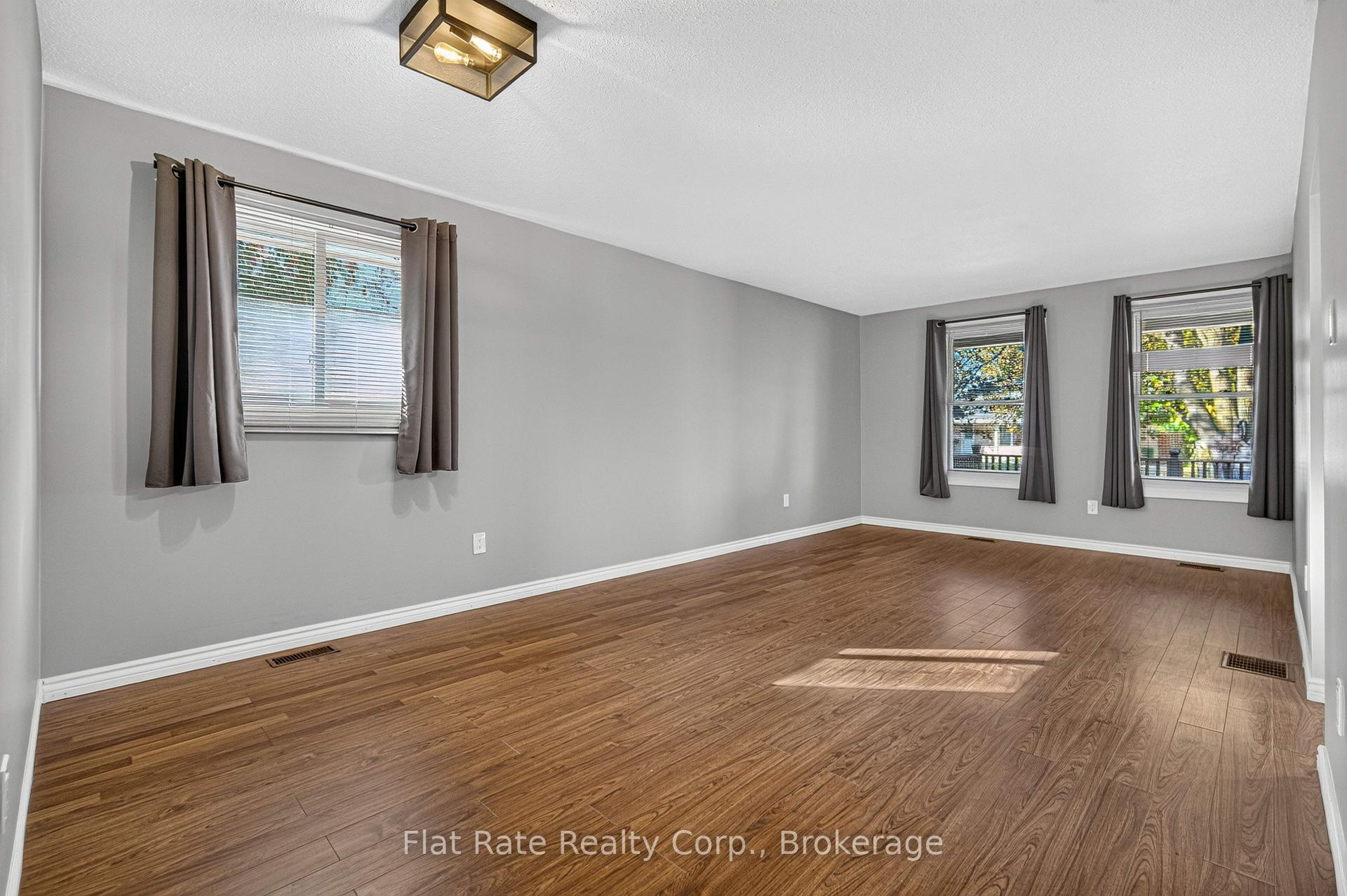 Photo 7 of 634 Christopher Road, Peterborough, Ashburnham Ward 4 — HOMEH