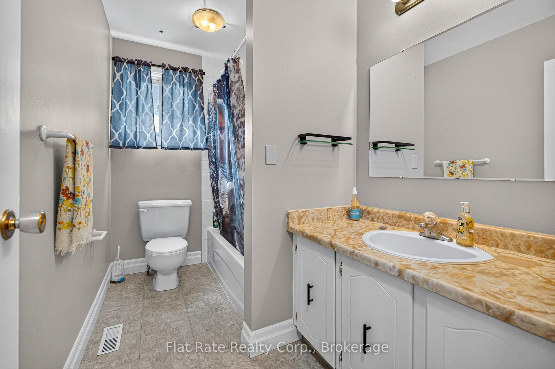 Photo 12 of 634 Christopher Road, Peterborough, Ashburnham Ward 4 — HOMEH