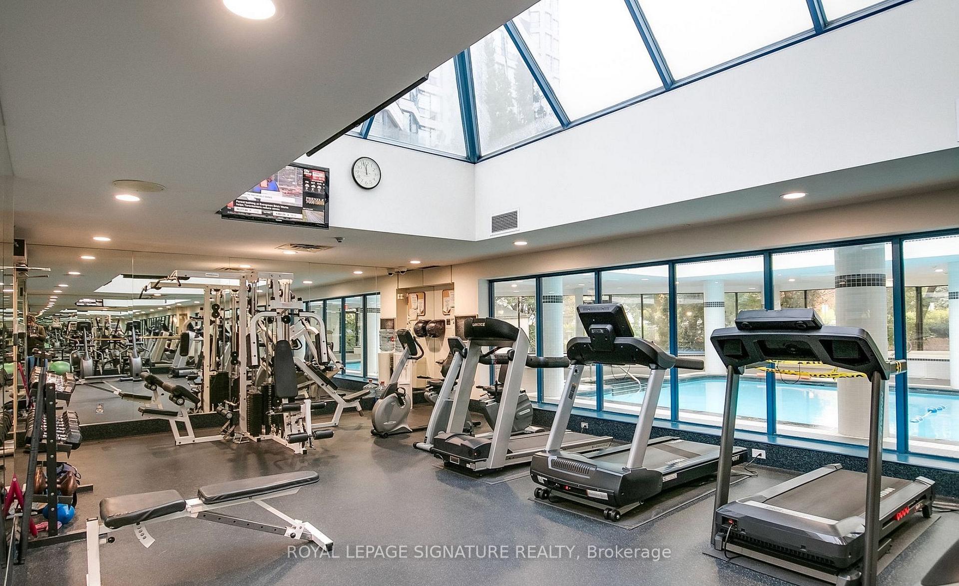 Photo 26 of Unit 1802, 1 Clark Avenue W, Vaughan, Crestwood-Springfarm-Yorkhill — HOMEH