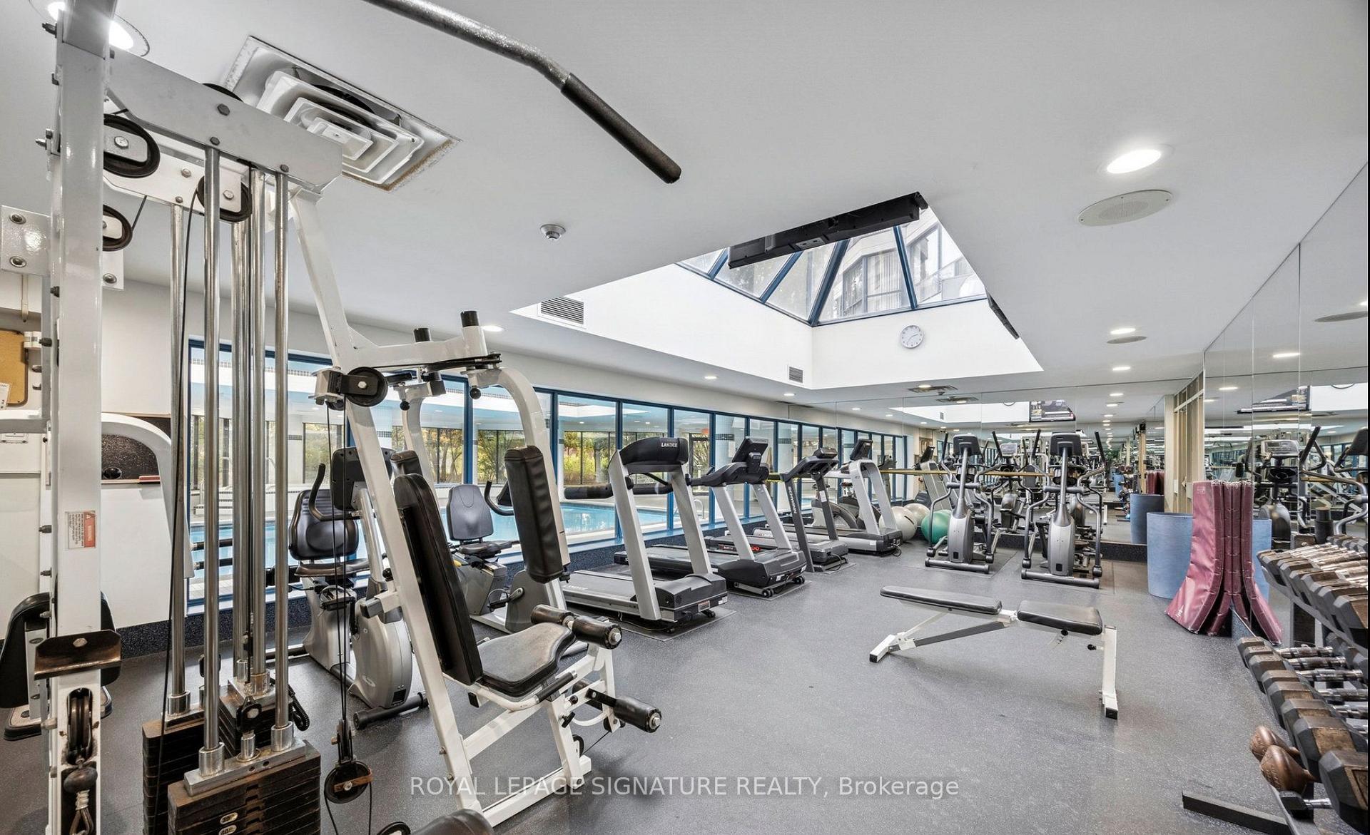 Photo 27 of Unit 1802, 1 Clark Avenue W, Vaughan, Crestwood-Springfarm-Yorkhill — HOMEH