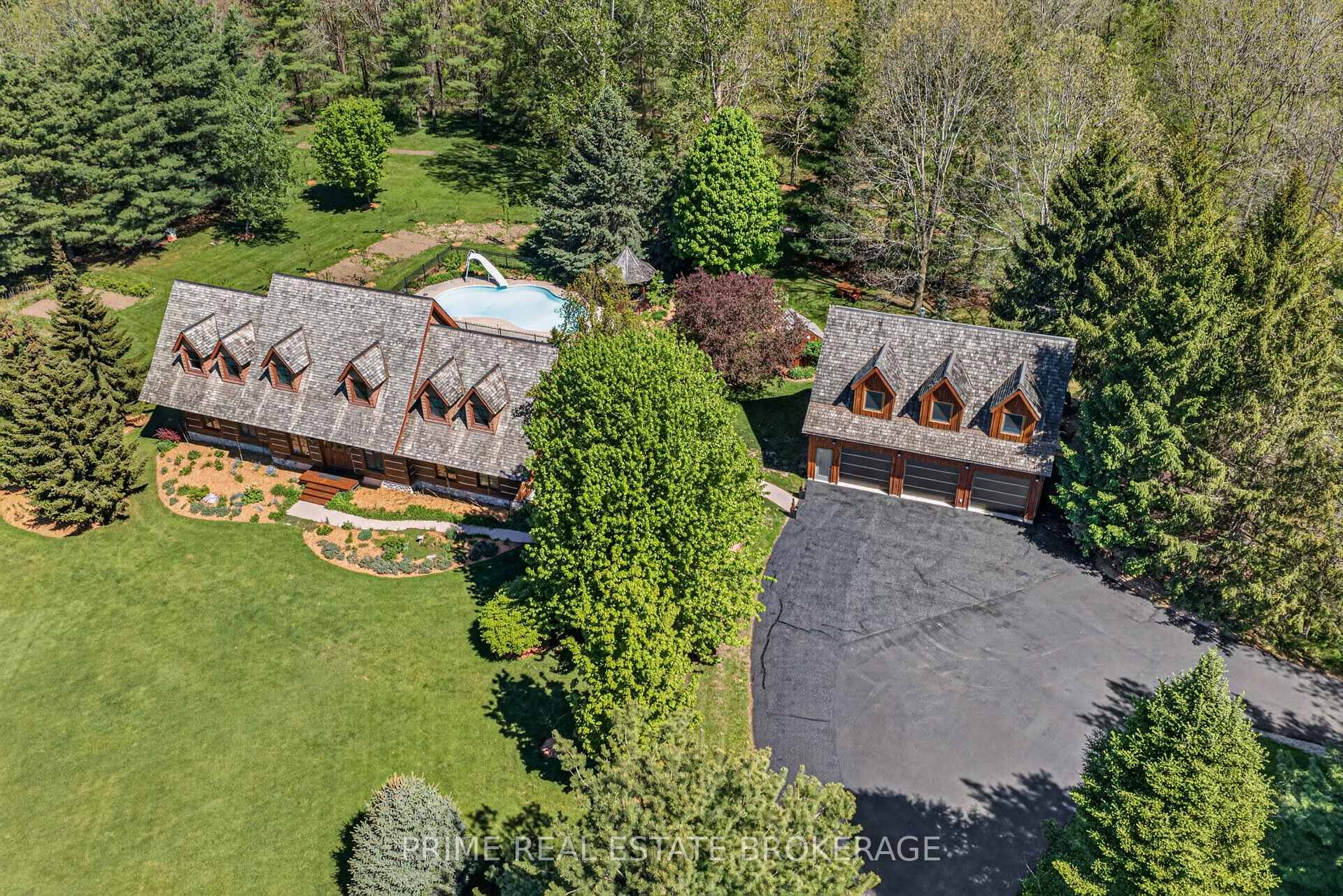 Photo of 575 Emily Street