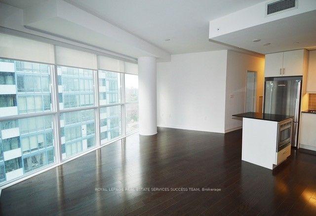 Photo 2 of Unit 2004, 1 The Esplanade, Toronto, Waterfront Communities — HOMEH