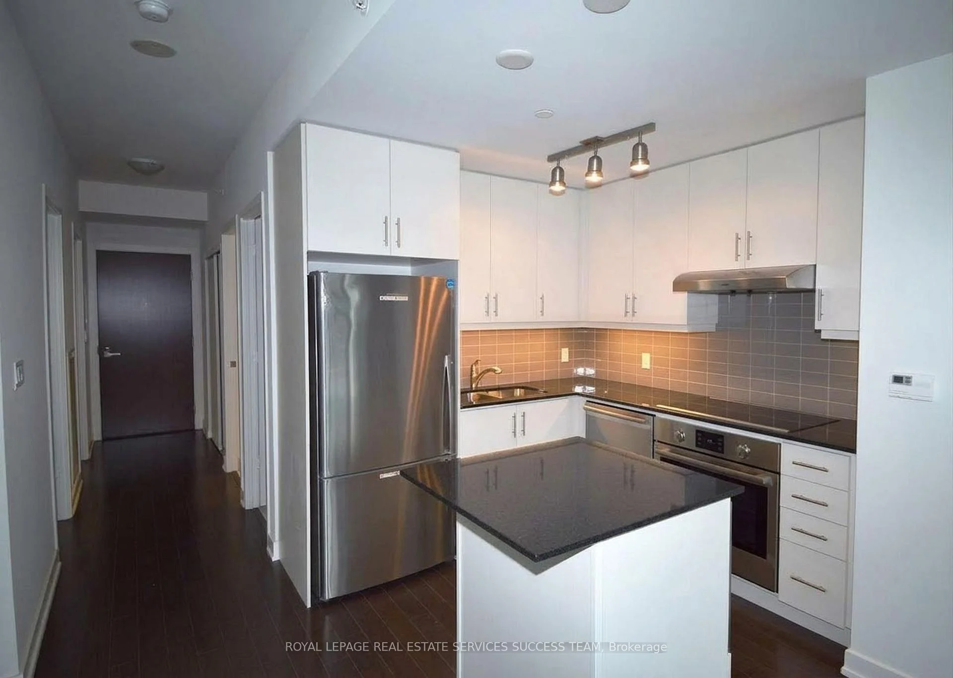Photo 5 of Unit 2004, 1 The Esplanade, Toronto, Waterfront Communities — HOMEH