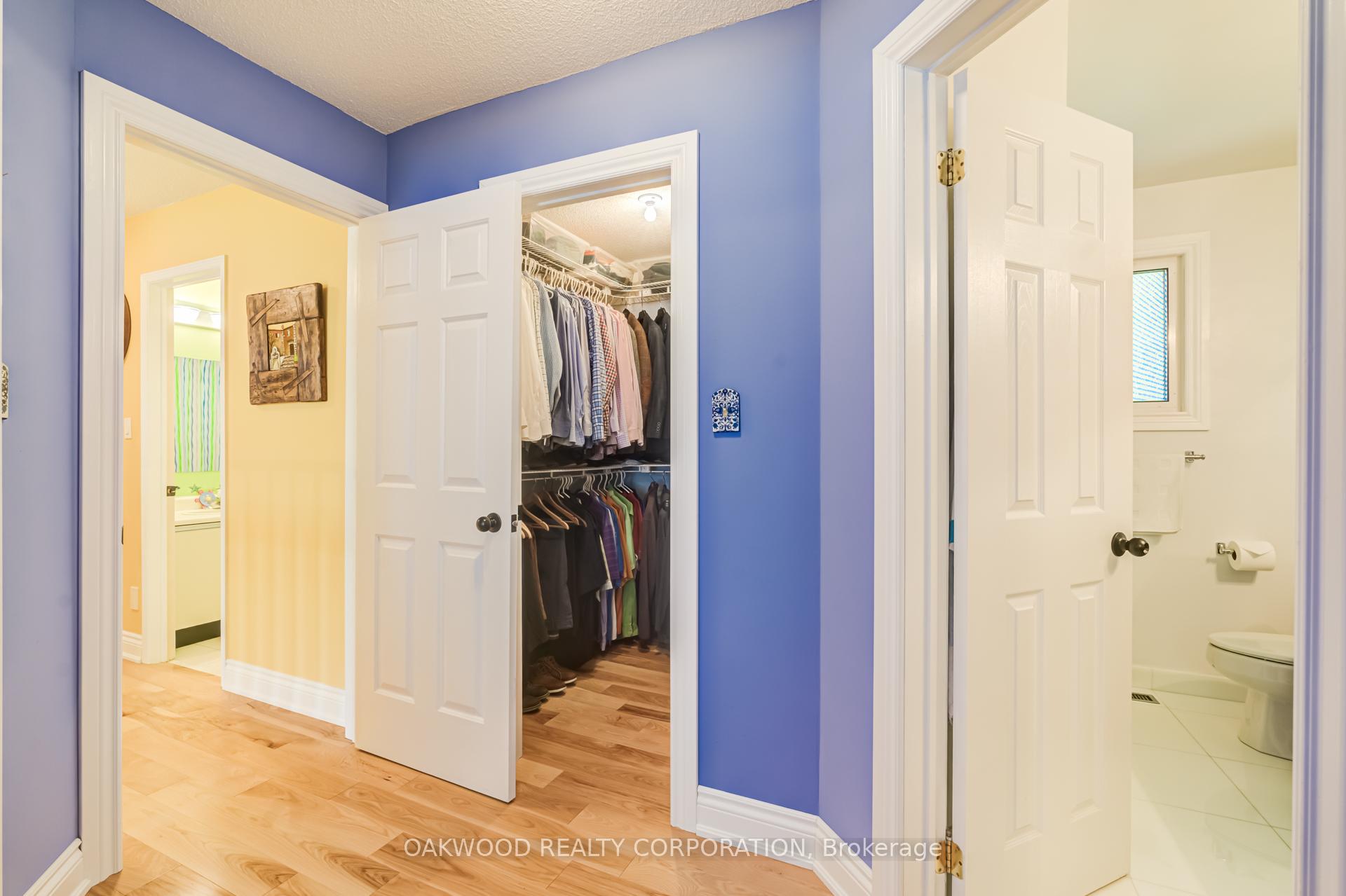 Photo 20 of 486 Greenock Drive, Vaughan, Maple — HOMEH
