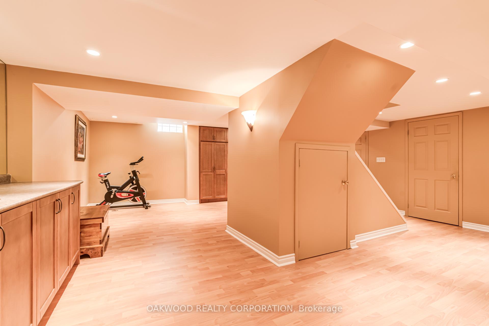 Photo 30 of 486 Greenock Drive, Vaughan, Maple — HOMEH