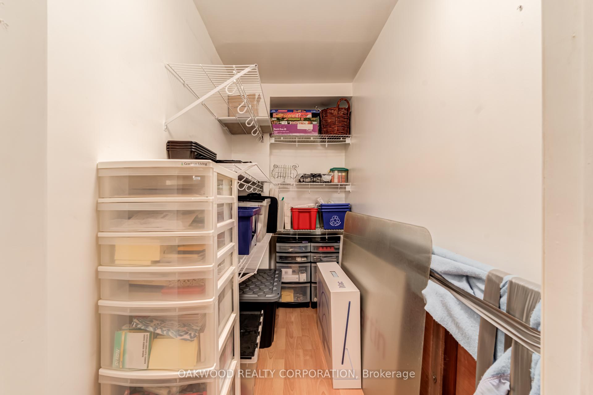 Photo 32 of 486 Greenock Drive, Vaughan, Maple — HOMEH