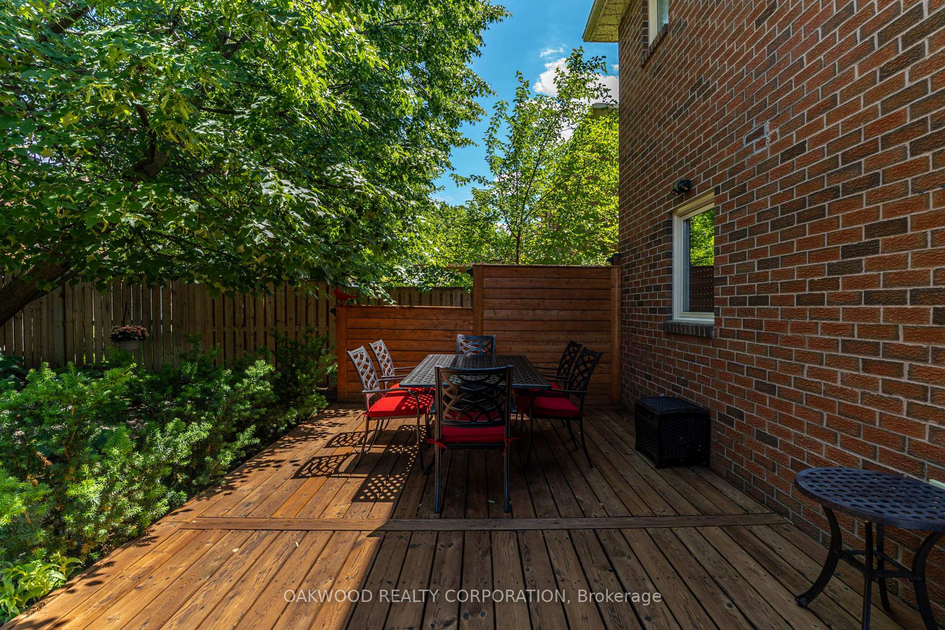Photo 36 of 486 Greenock Drive, Vaughan, Maple — HOMEH