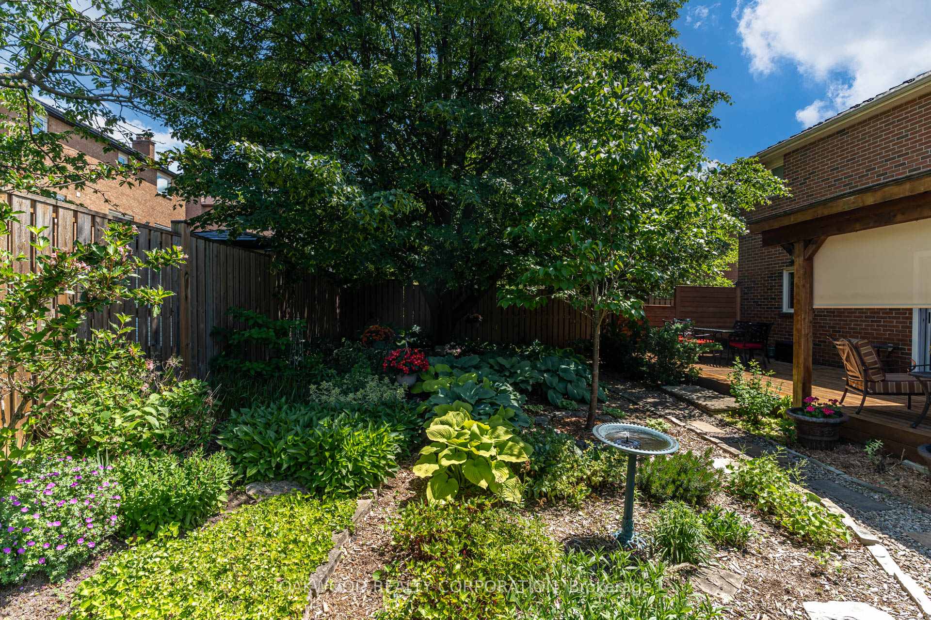 Photo 39 of 486 Greenock Drive, Vaughan, Maple — HOMEH