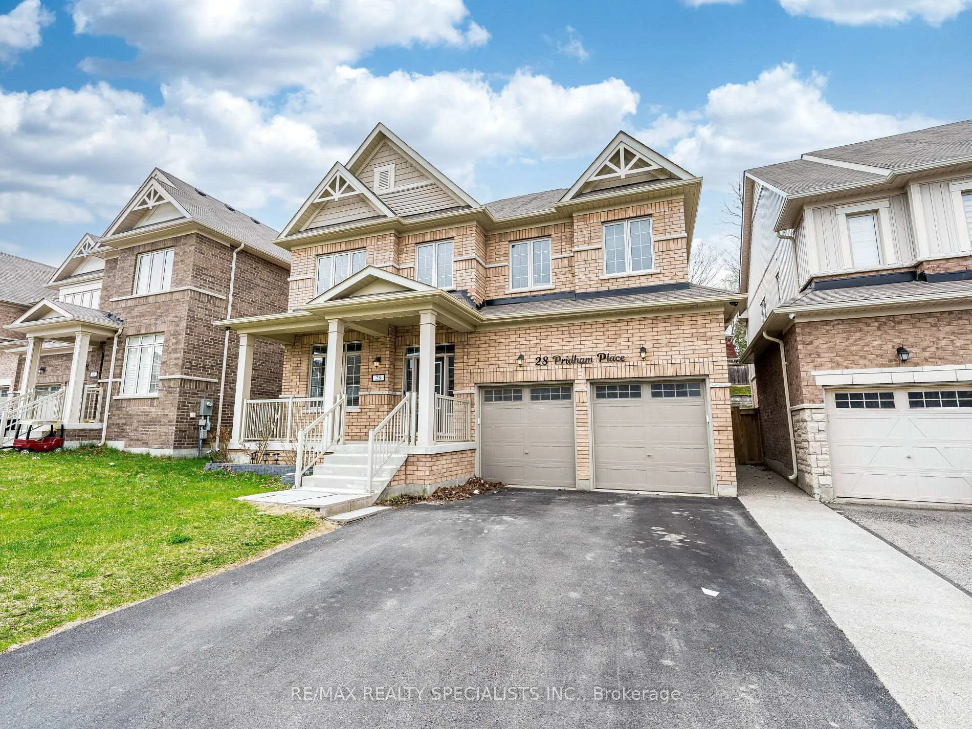 Front of 28 Pridham Place