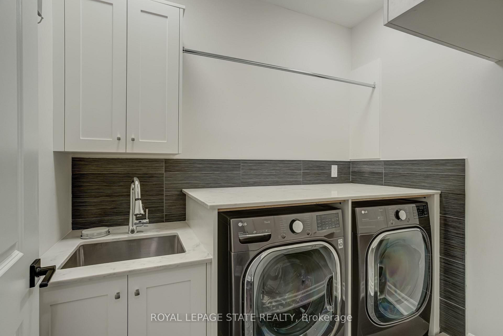 Photo 32 of 100 Seneca Drive, Hamilton, Ancaster — HOMEH