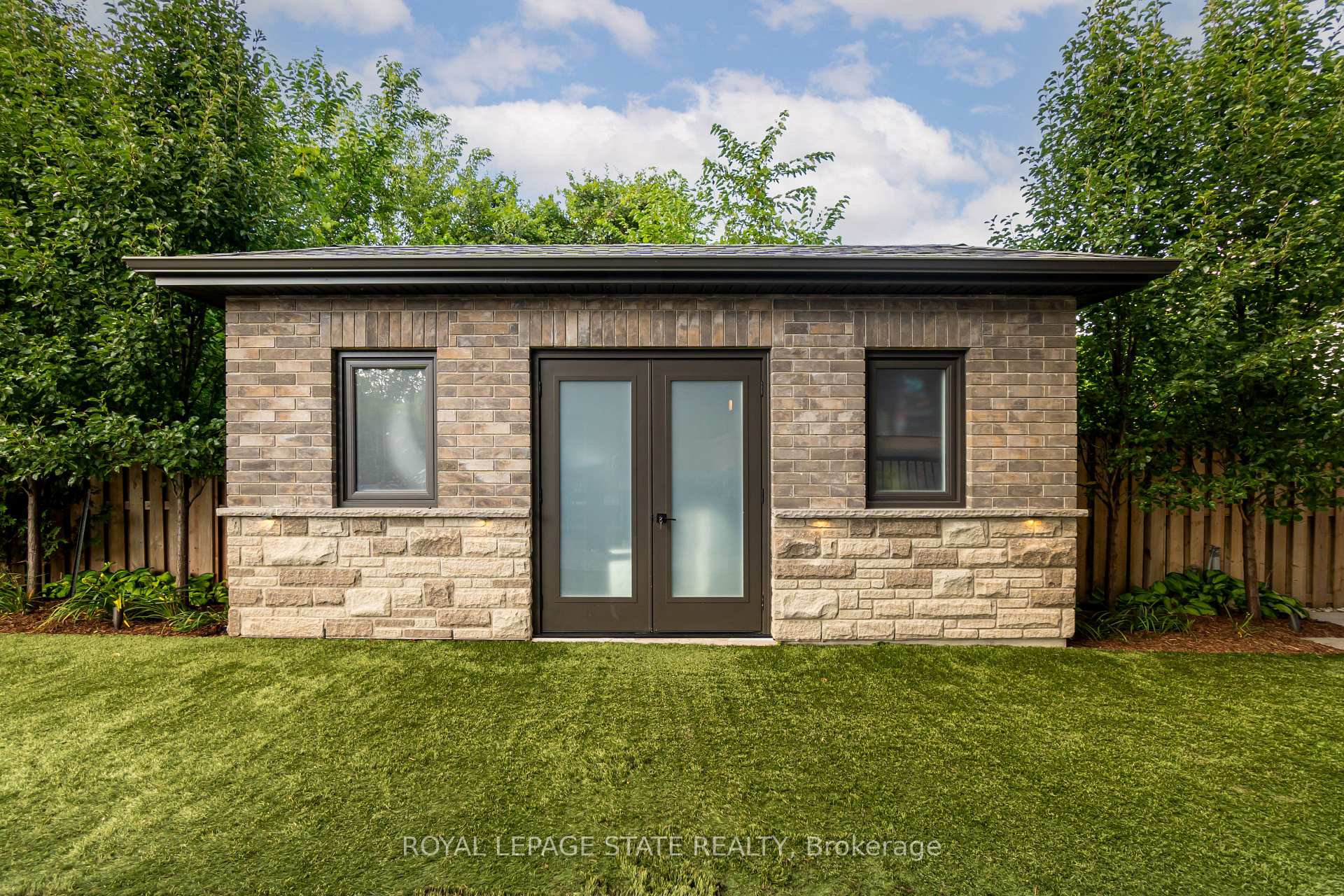 Photo 48 of 100 Seneca Drive, Hamilton, Ancaster — HOMEH