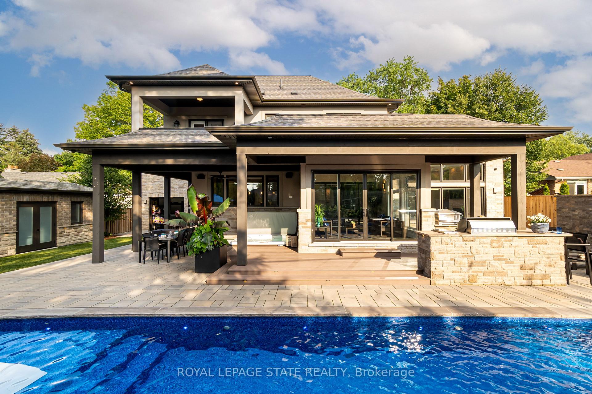 Photo 49 of 100 Seneca Drive, Hamilton, Ancaster — HOMEH