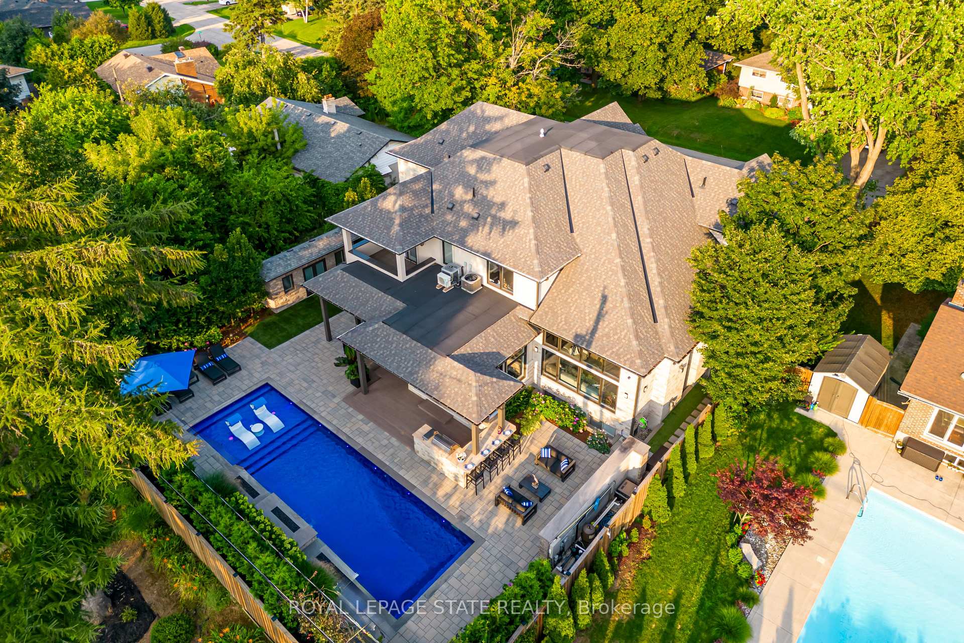 Photo 50 of 100 Seneca Drive, Hamilton, Ancaster — HOMEH