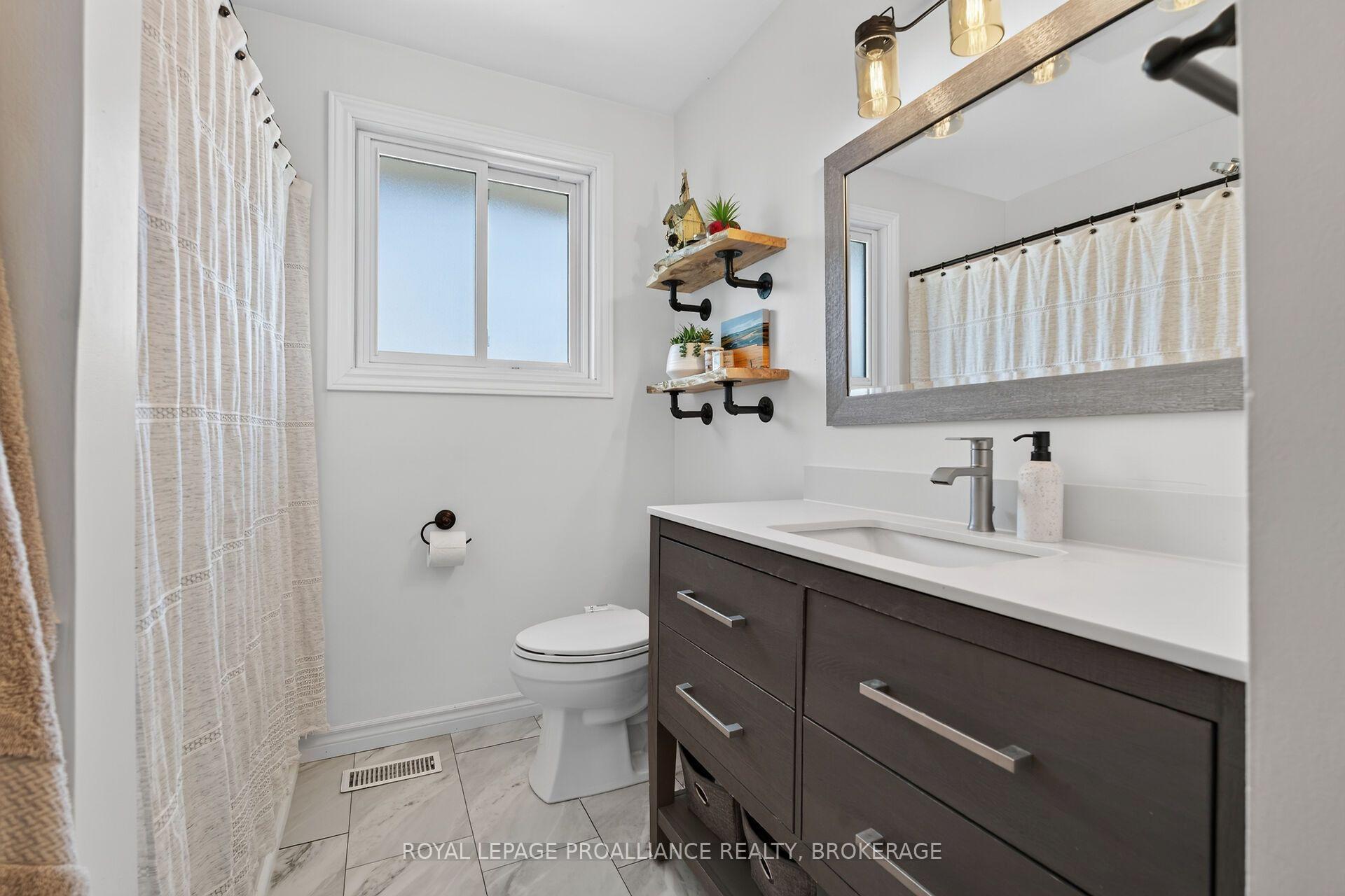 Photo 20 of 691 Aylmer Crescent, Kingston, South of Taylor-Kidd Blvd — HOMEH