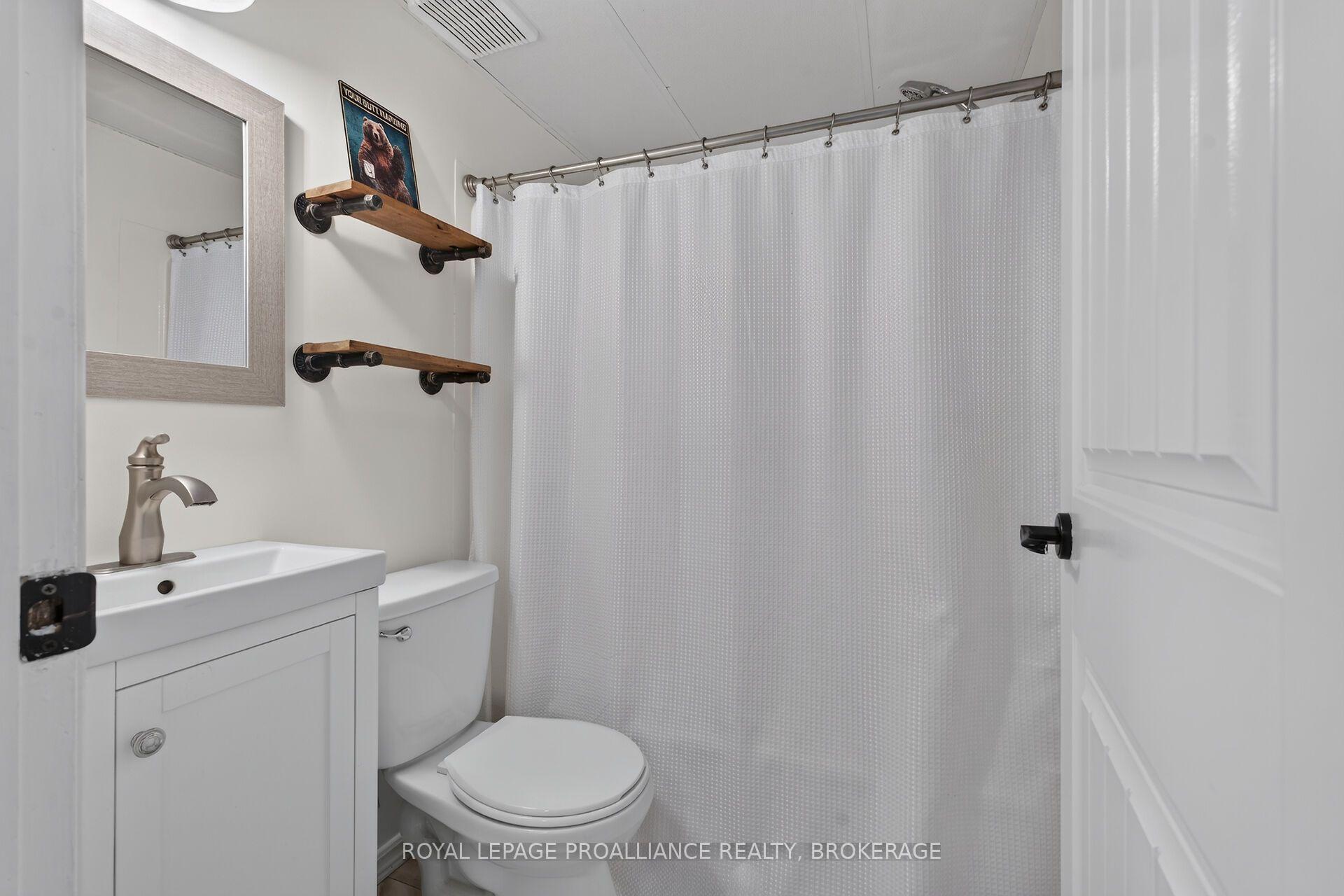 Photo 26 of 691 Aylmer Crescent, Kingston, South of Taylor-Kidd Blvd — HOMEH