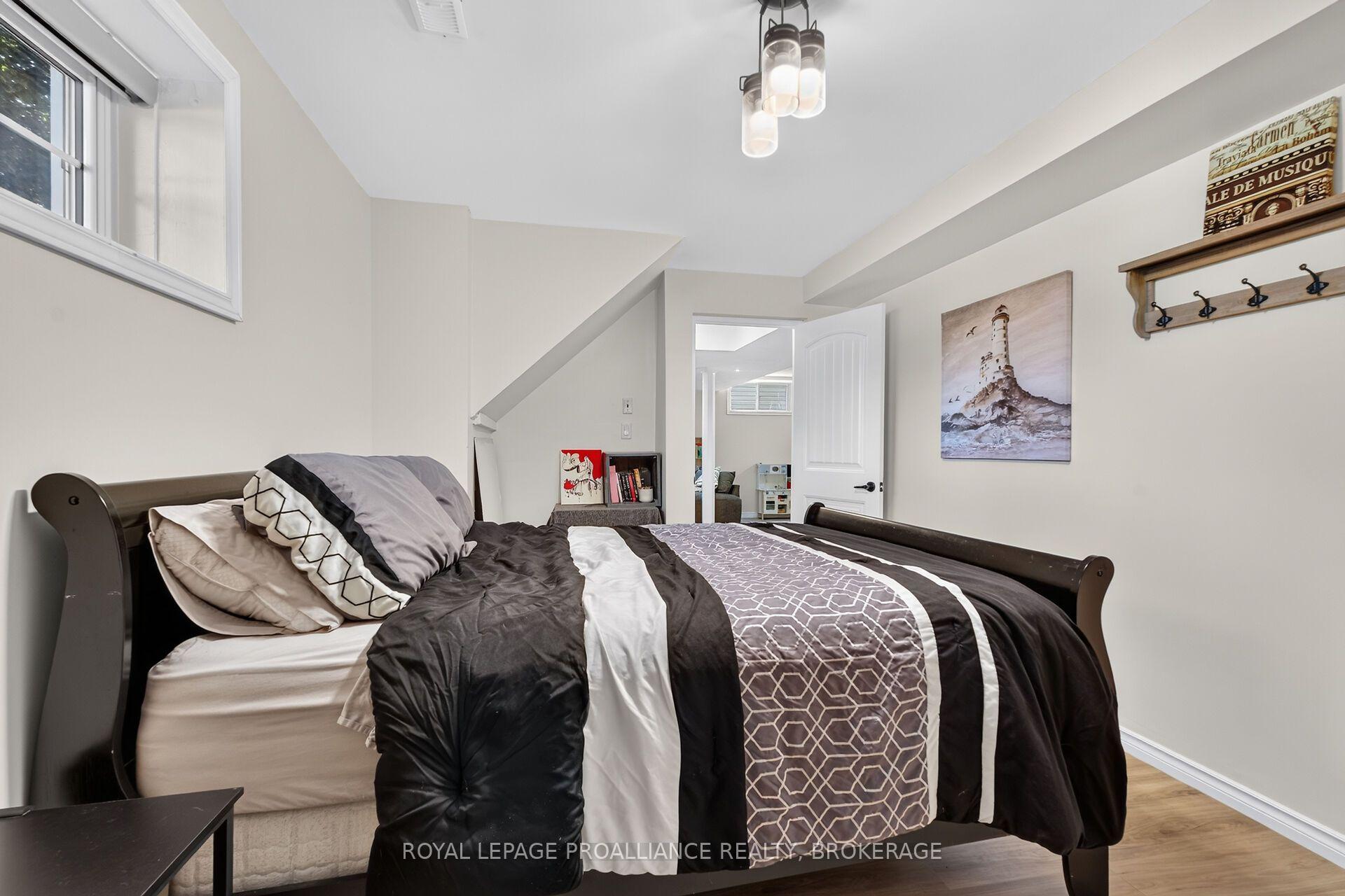 Photo 28 of 691 Aylmer Crescent, Kingston, South of Taylor-Kidd Blvd — HOMEH