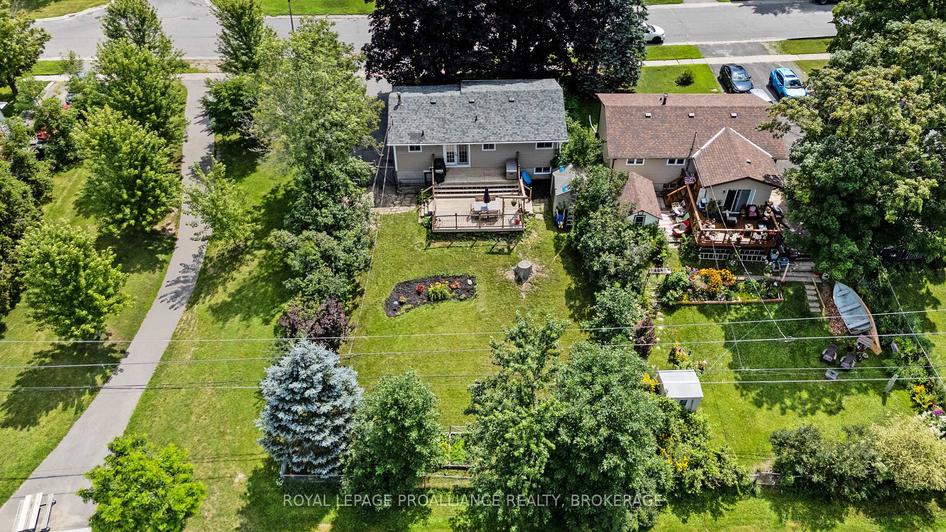 Photo 41 of 691 Aylmer Crescent, Kingston, South of Taylor-Kidd Blvd — HOMEH