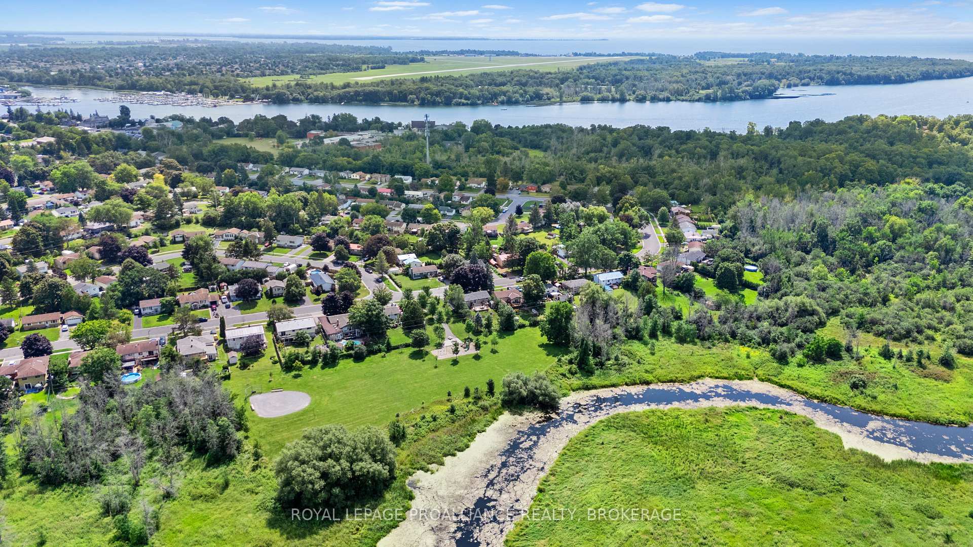 Photo 50 of 691 Aylmer Crescent, Kingston, South of Taylor-Kidd Blvd — HOMEH