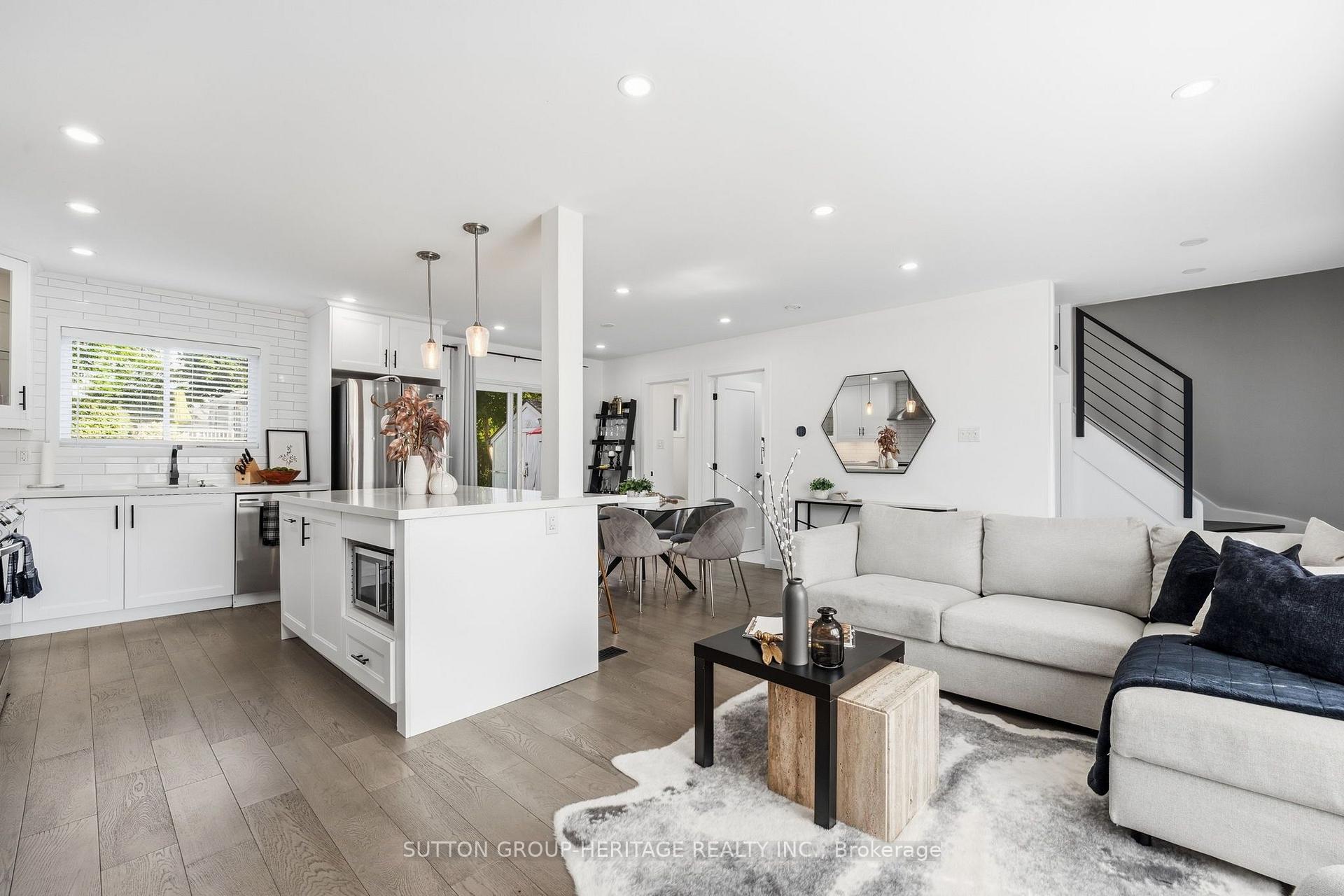 Photo 8 of 67 Madoc Drive, Brampton, Madoc — HOMEH