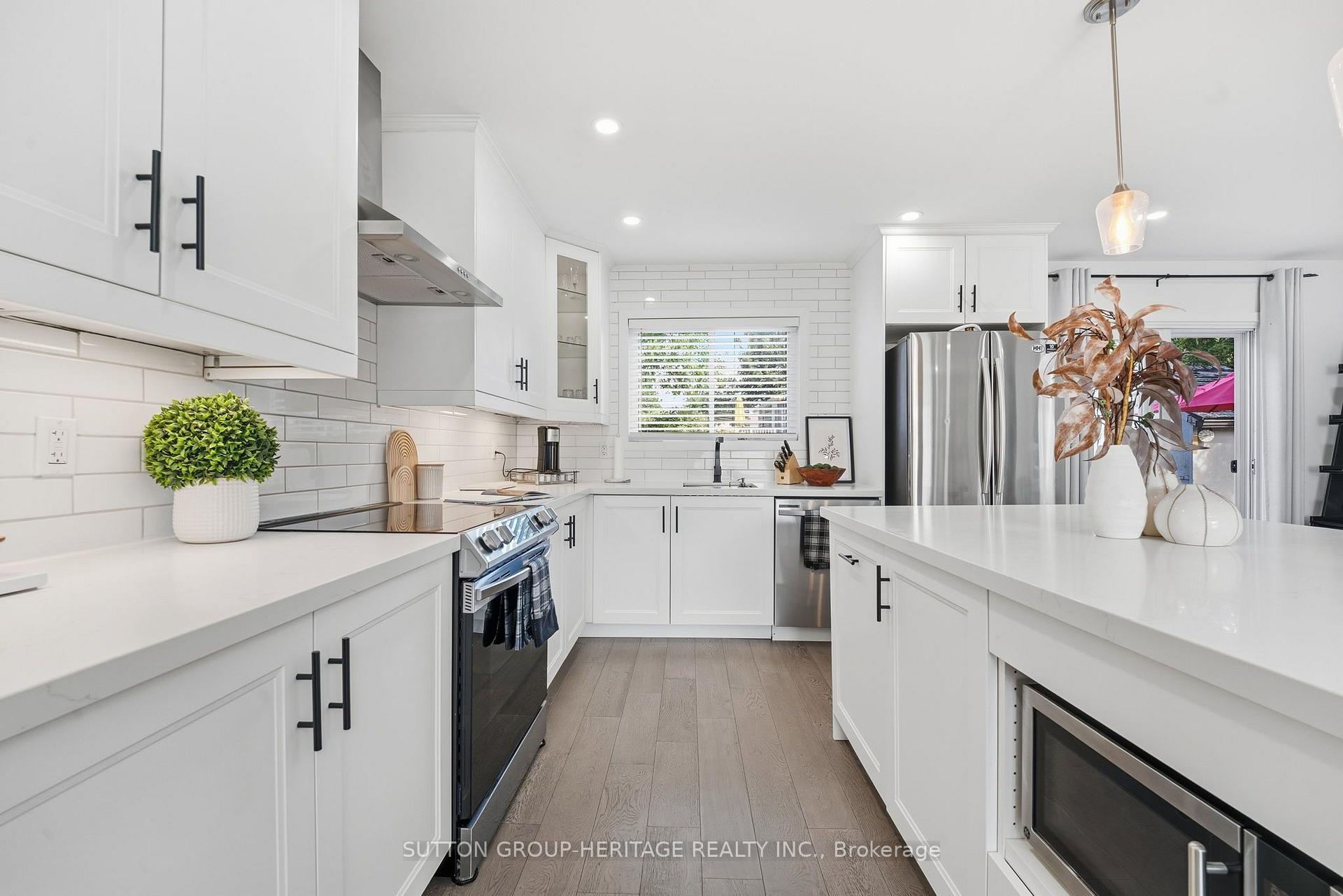 Photo 9 of 67 Madoc Drive, Brampton, Madoc — HOMEH