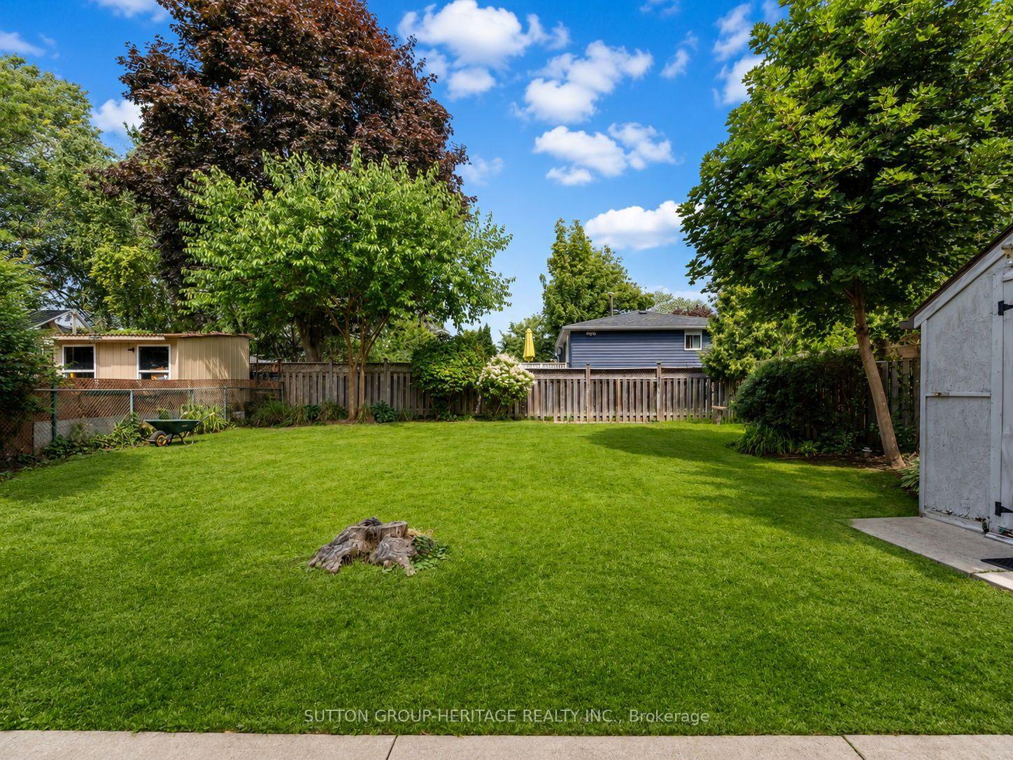 Photo 26 of 67 Madoc Drive, Brampton, Madoc — HOMEH