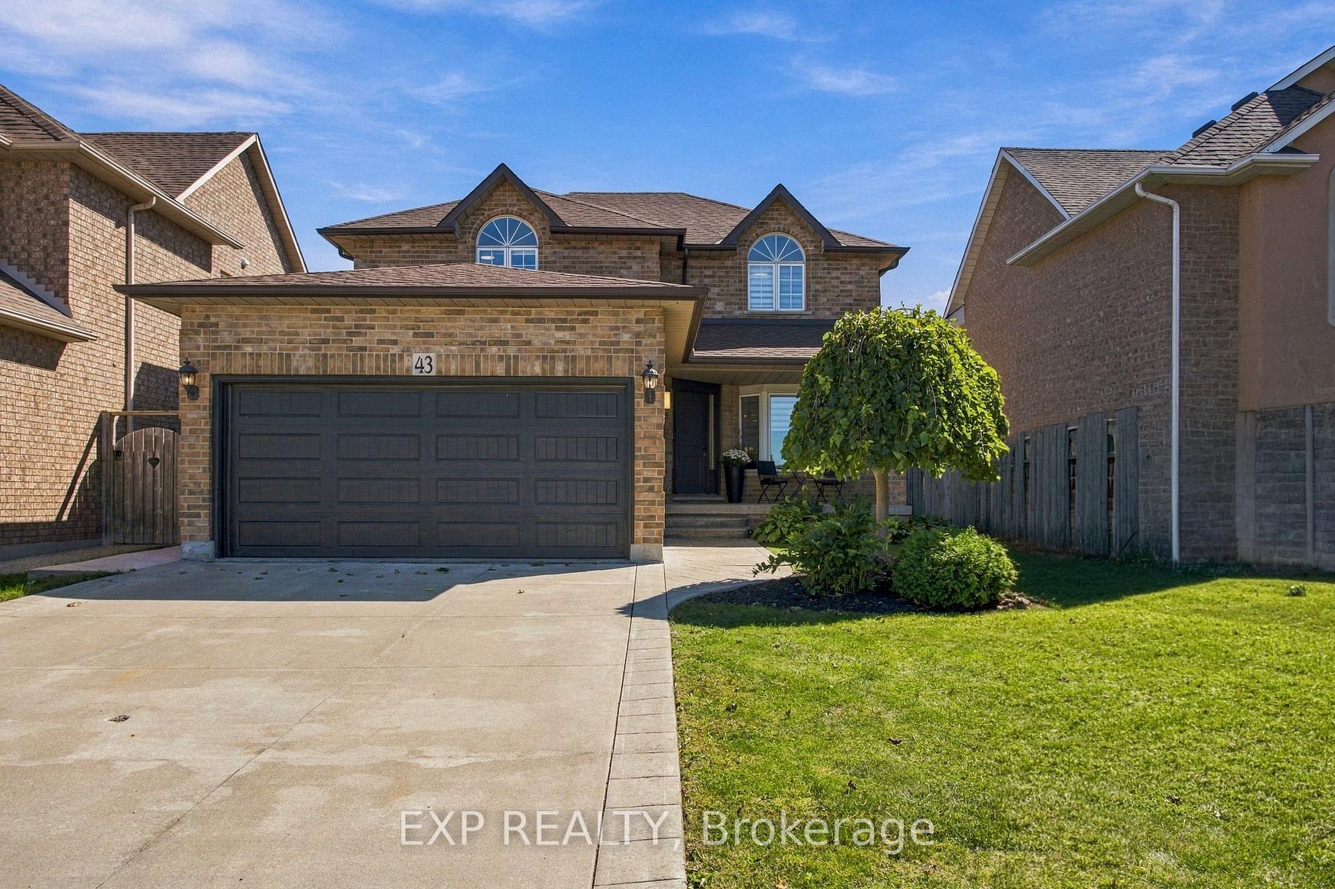 Photo 1 of 43 Spadara Drive, Hamilton, Falkirk — HOMEH