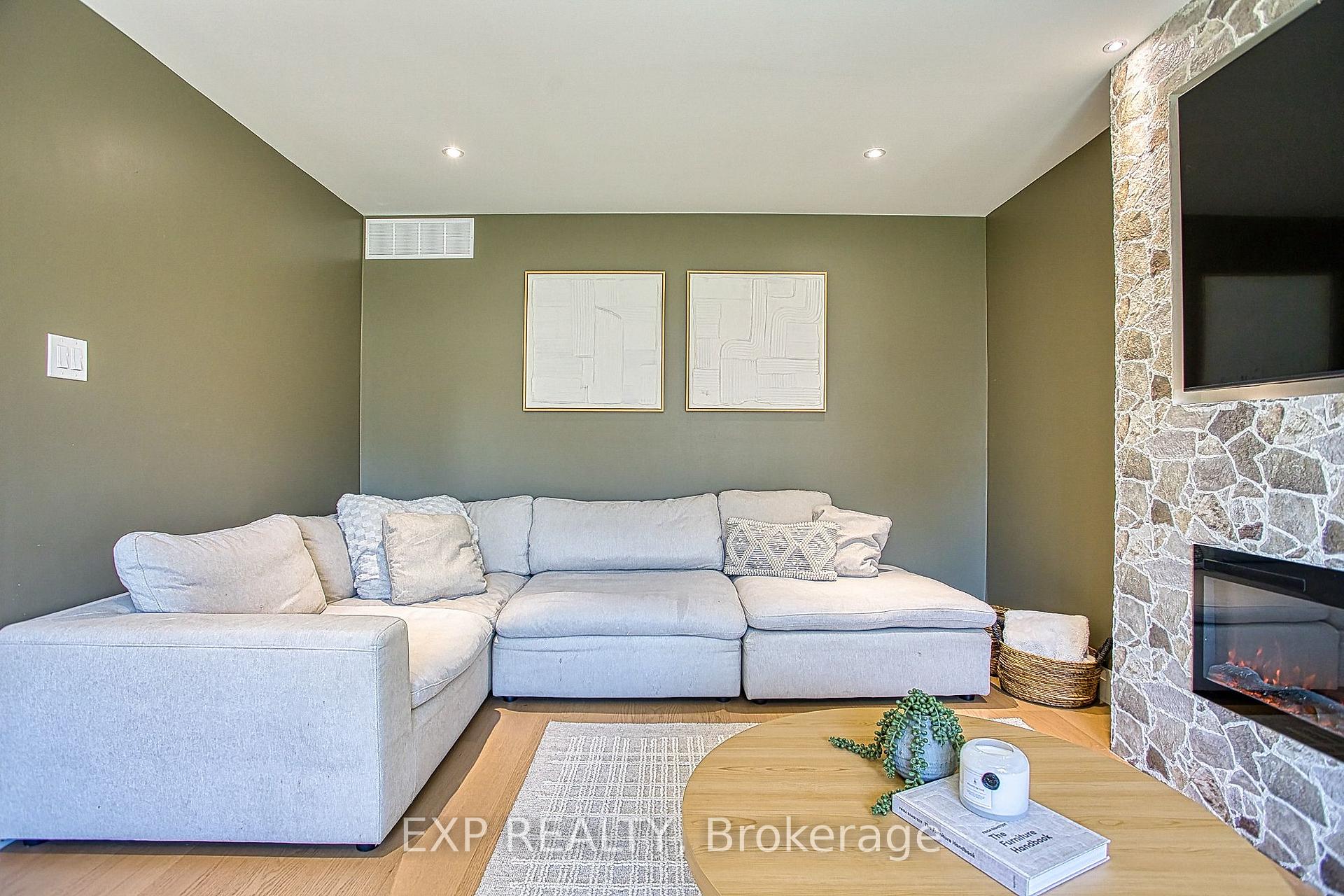 Photo 18 of 43 Spadara Drive, Hamilton, Falkirk — HOMEH