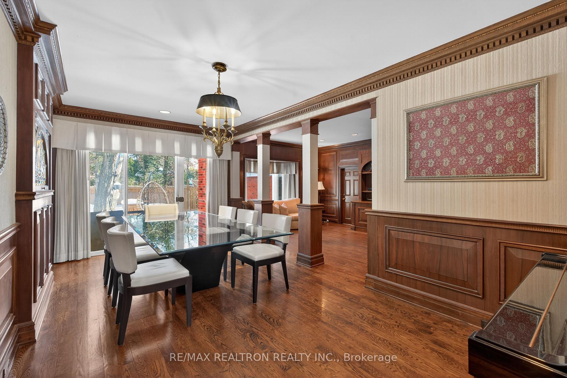 Photo 26 of 17 Old English Lane, Markham, Bayview Glen — HOMEH