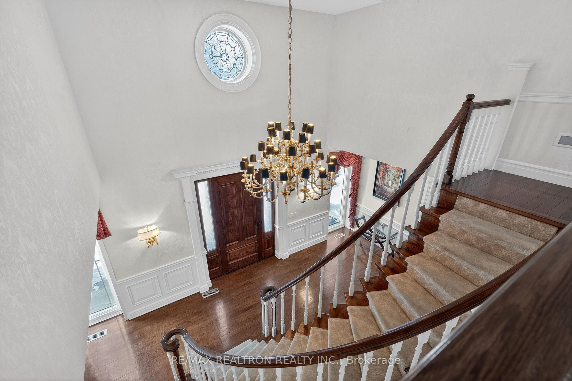 Photo 37 of 17 Old English Lane, Markham, Bayview Glen — HOMEH