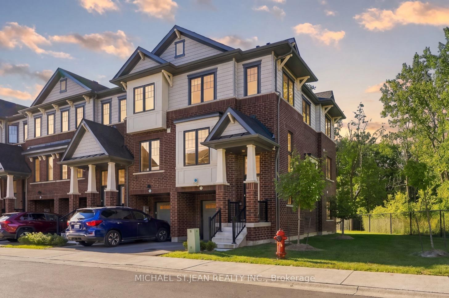 Photo 2 of Unit 49, 185 Bedrock Drive, Hamilton, Stoney Creek Mountain — HOMEH