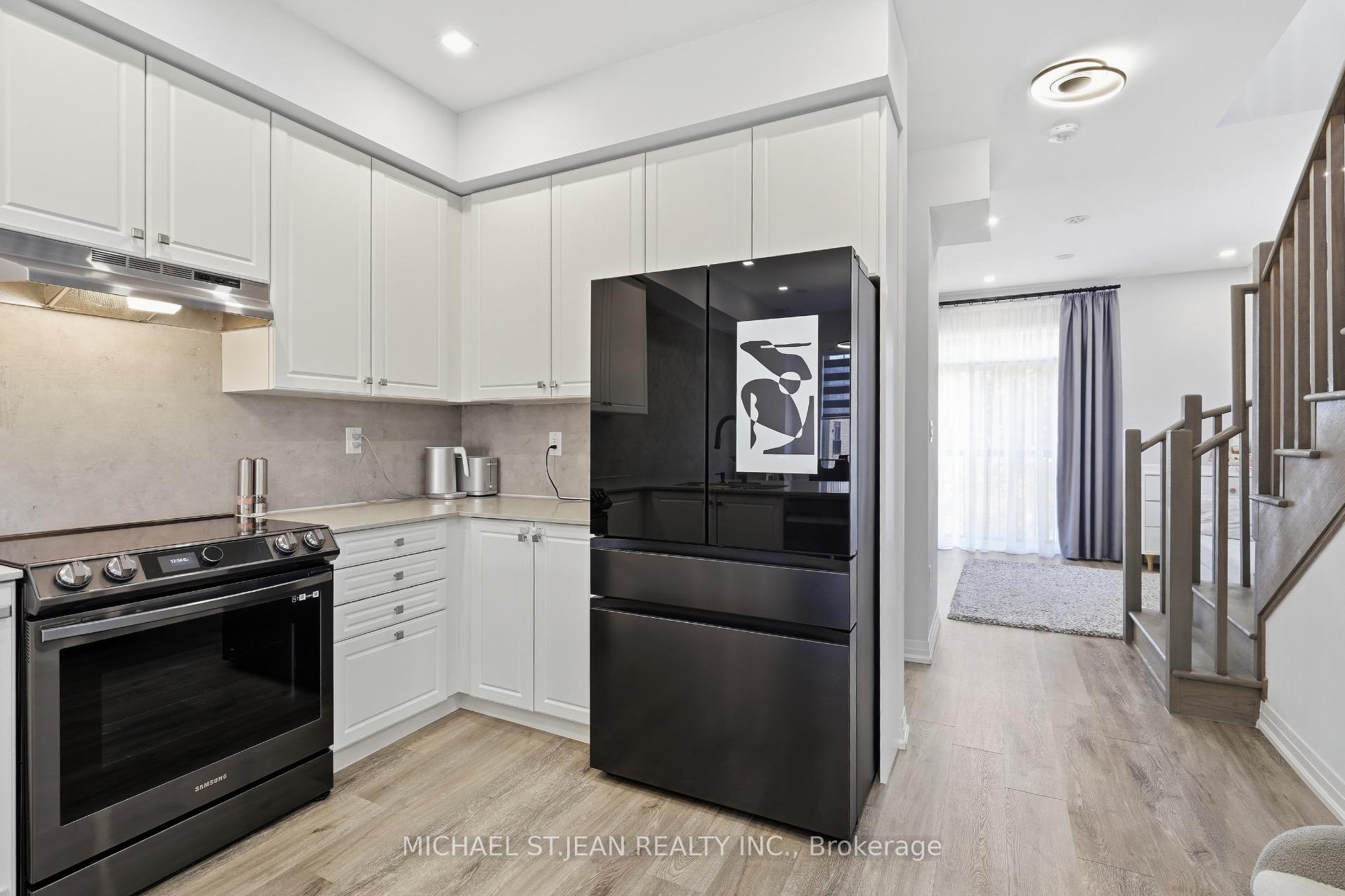 Photo 11 of Unit 49, 185 Bedrock Drive, Hamilton, Stoney Creek Mountain — HOMEH