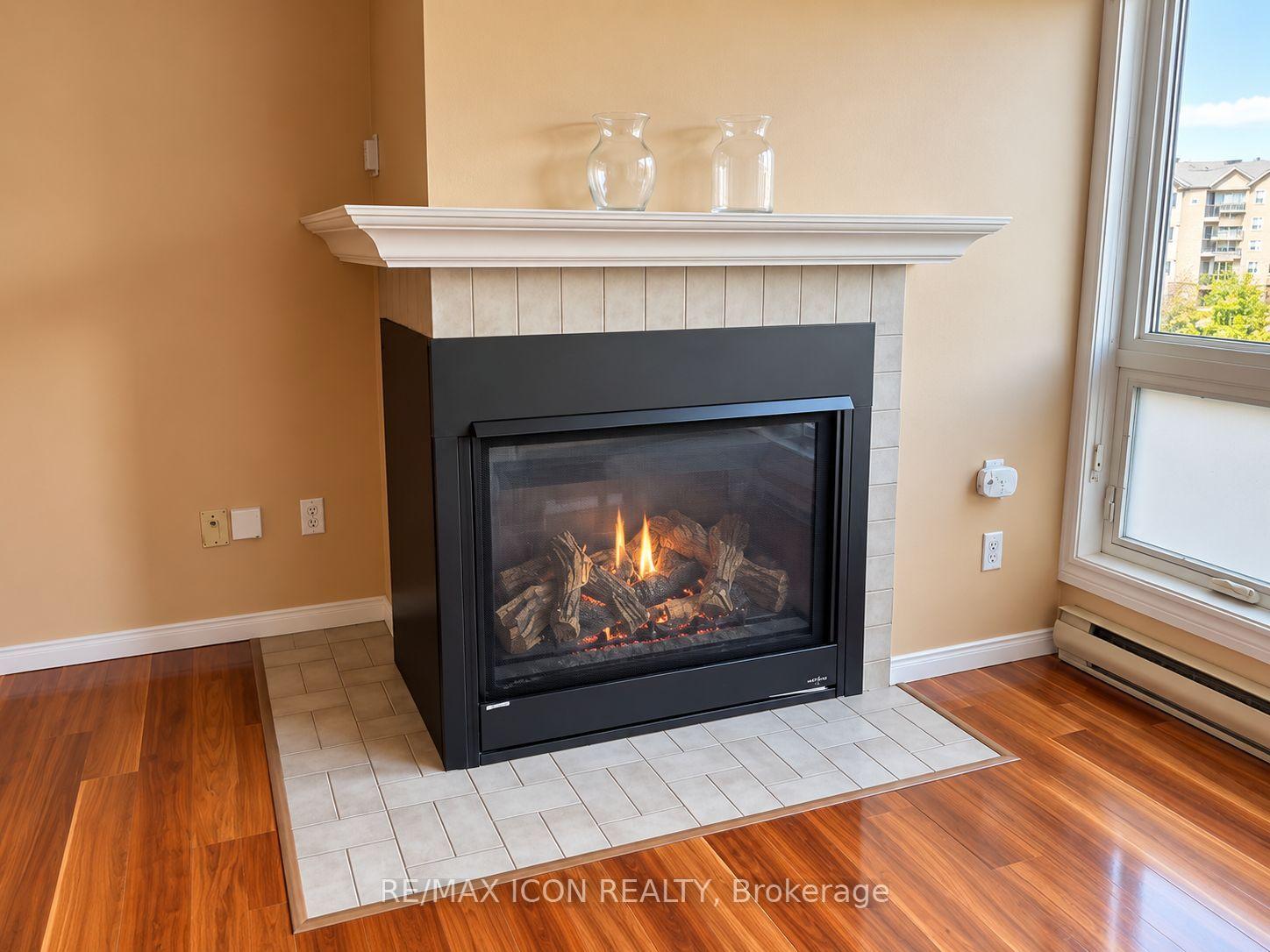 Photo 4 of Unit 308, 5 Jacksway Crescent, London, North G — HOMEH