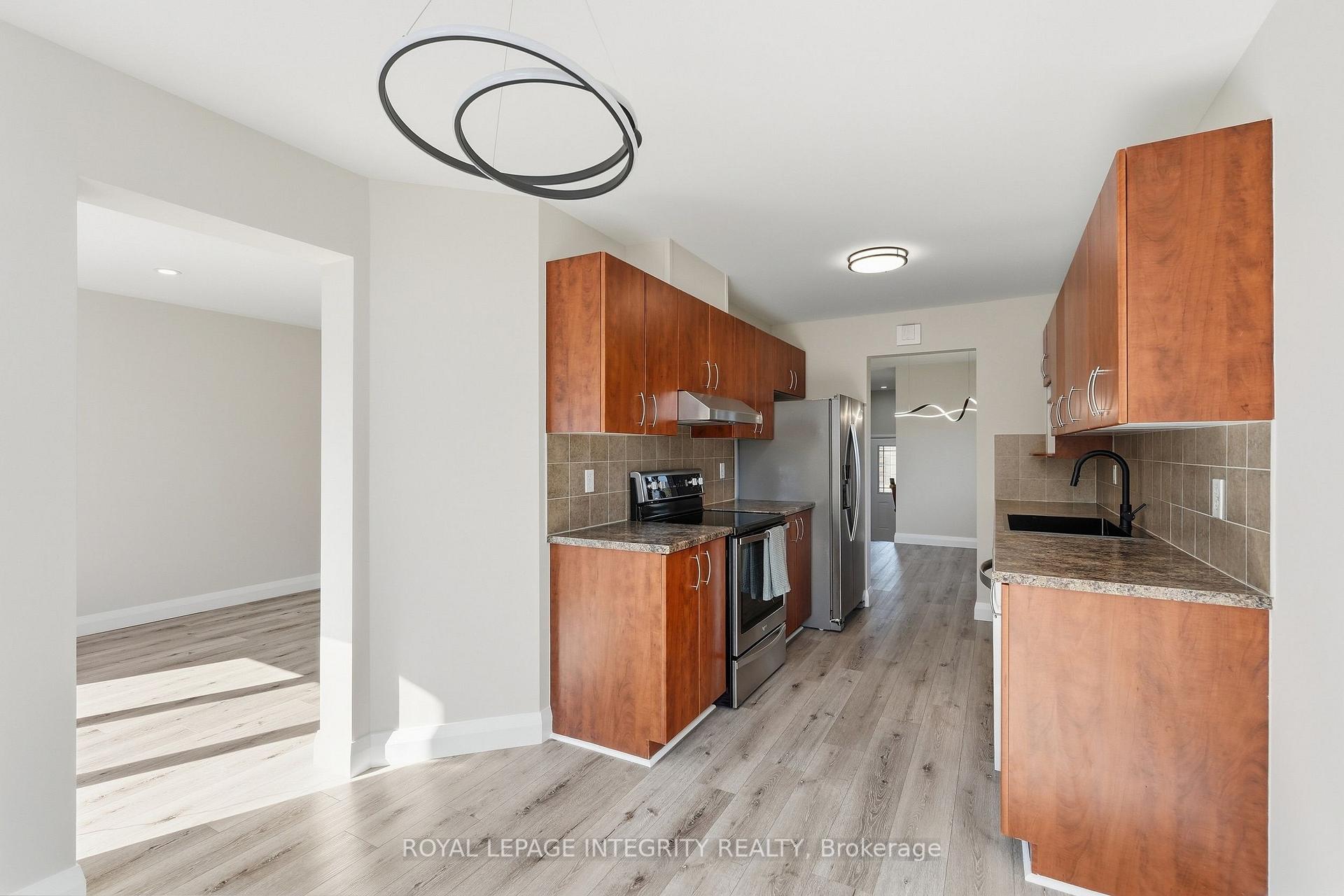 Photo 13 of 354 Selene Way, Ottawa, Avalon East — HOMEH