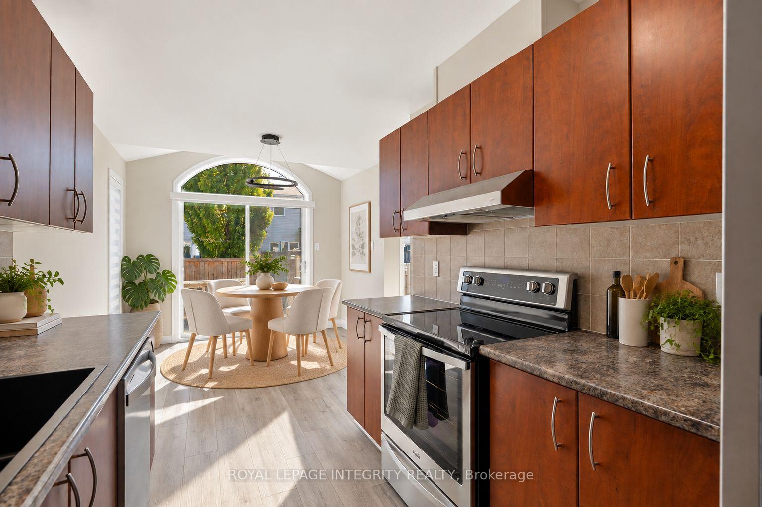 Photo 16 of 354 Selene Way, Ottawa, Avalon East — HOMEH