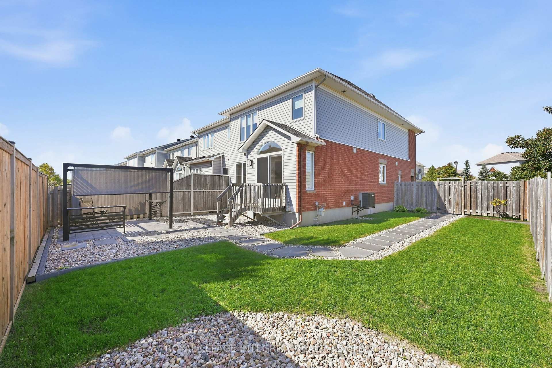 Photo 40 of 354 Selene Way, Ottawa, Avalon East — HOMEH