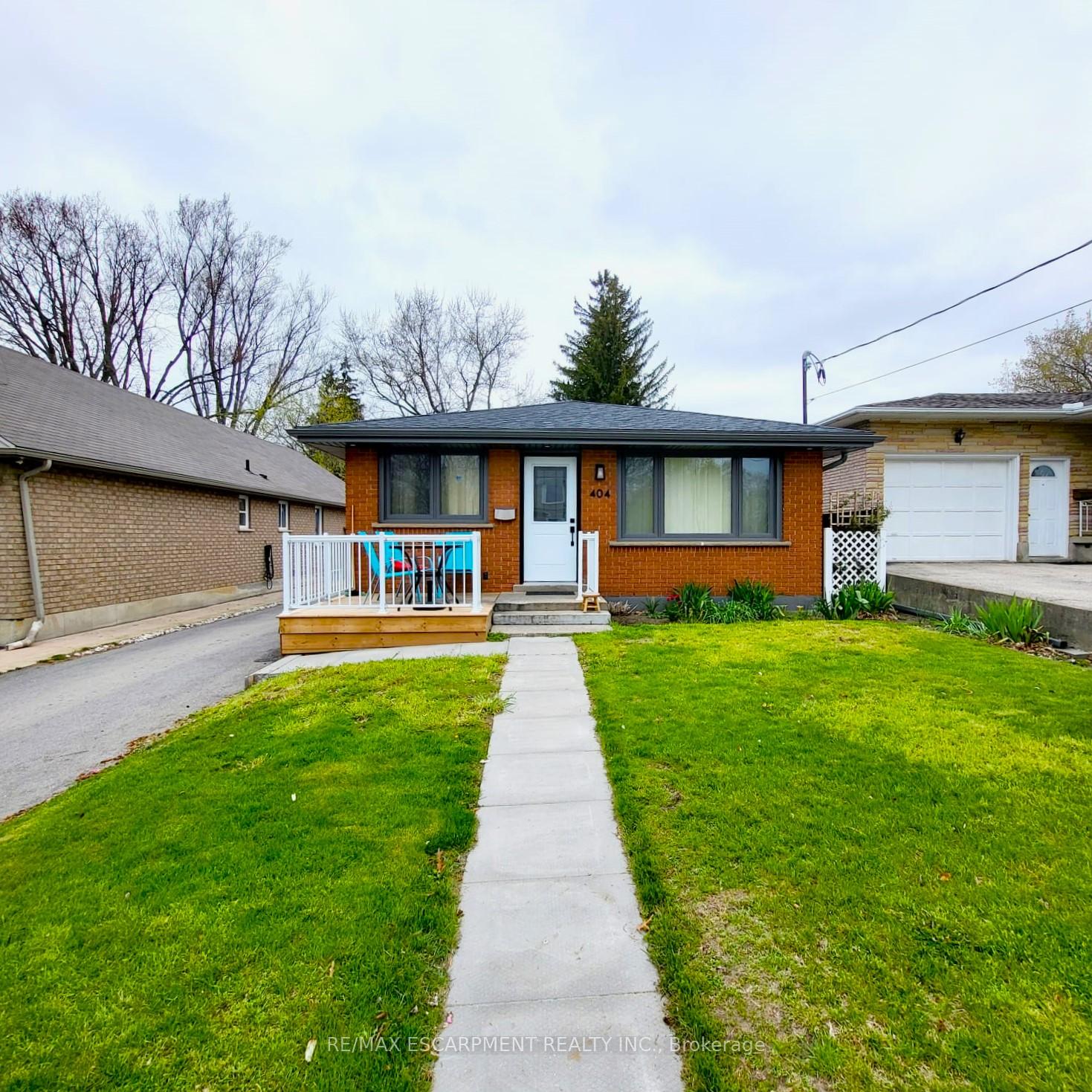 Photo 1 of Unit LOWER, 404 Nelson Street, Brantford, East Ward — HOMEH