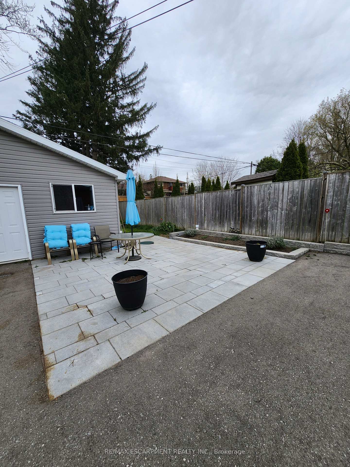 Photo 21 of Unit LOWER, 404 Nelson Street, Brantford, East Ward — HOMEH