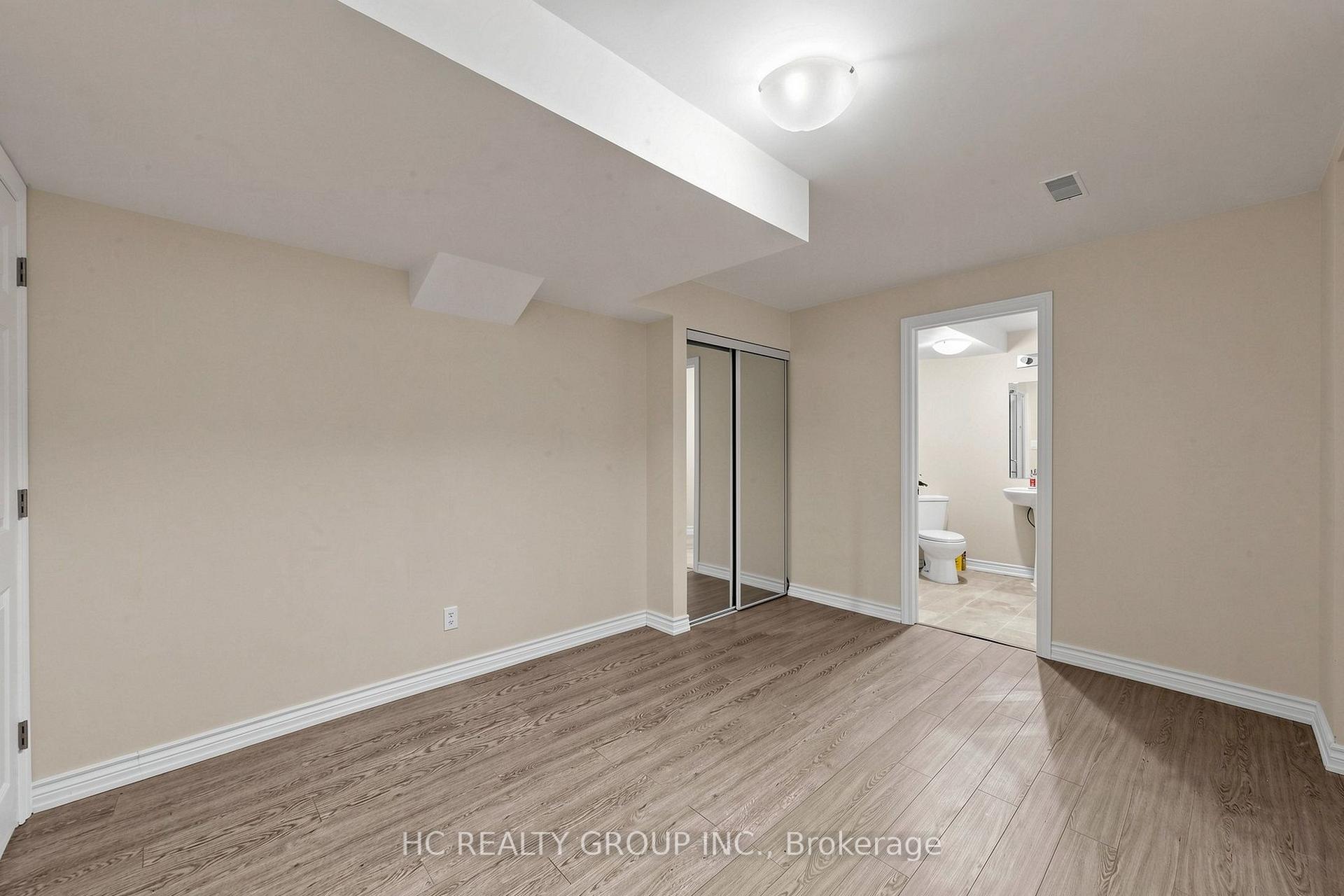 Photo 24 of 180 Trail Ridge Lane, Markham, Berczy — HOMEH