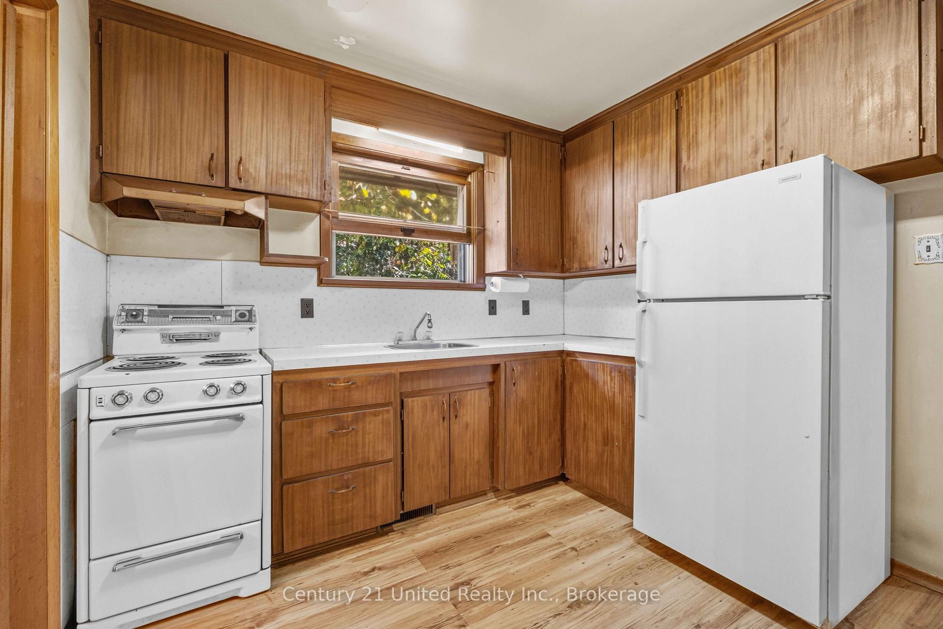 Photo 5 of 3795 Highway 28, Douro-Dummer — HOMEH