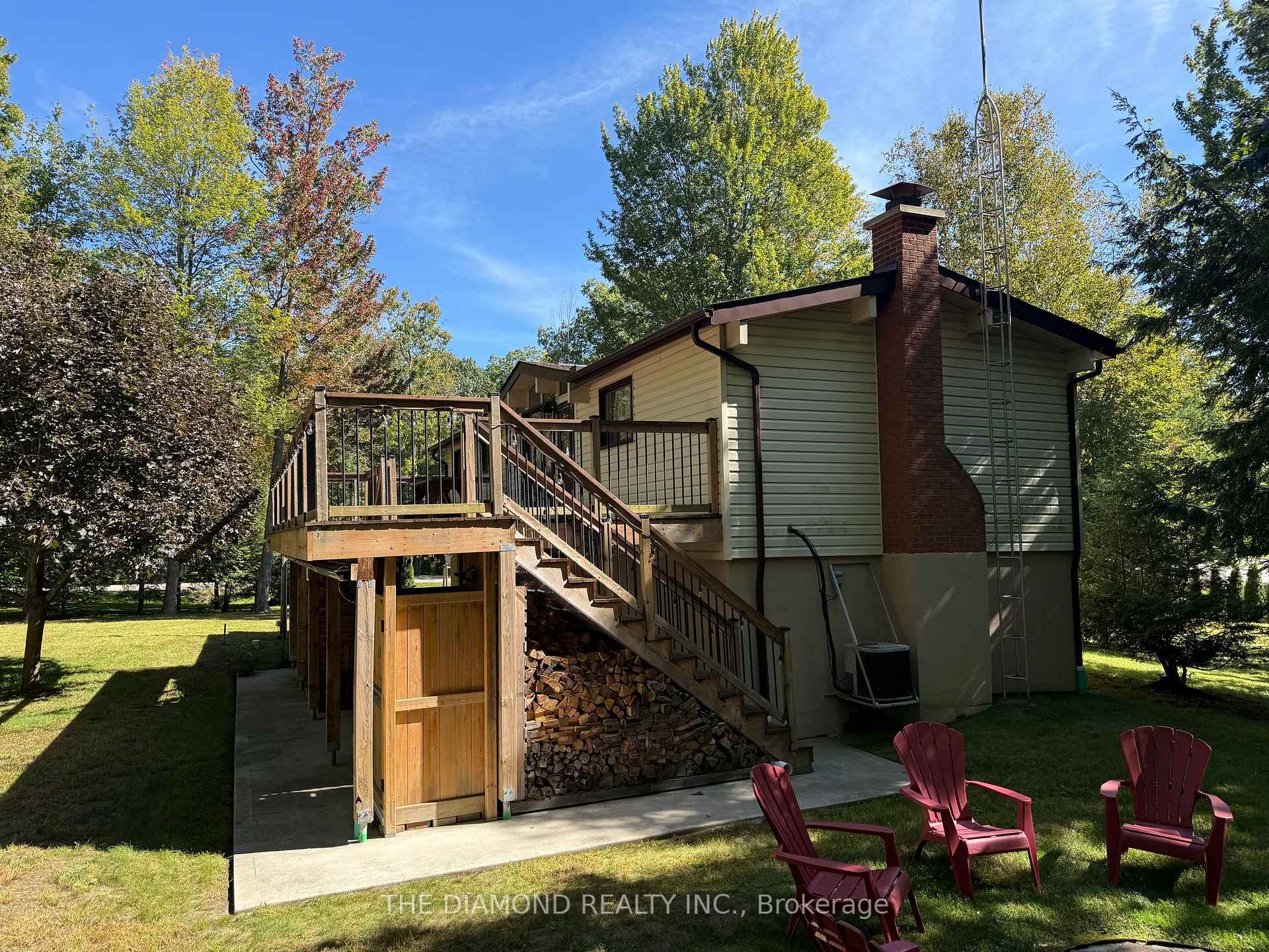 Photo 31 of 177 Moreau Parkway, Tiny, Rural Tiny — HOMEH