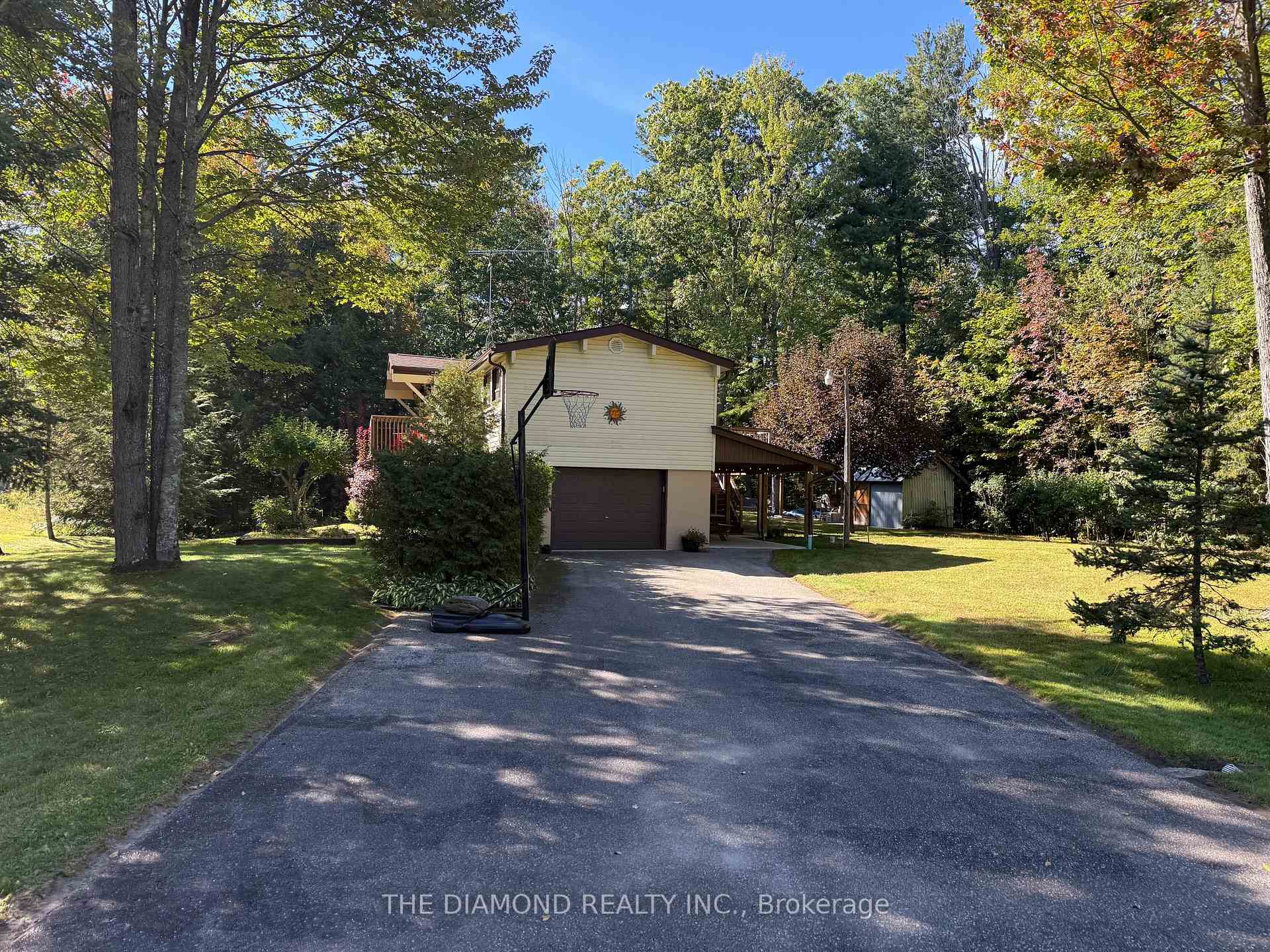 Photo 45 of 177 Moreau Parkway, Tiny, Rural Tiny — HOMEH