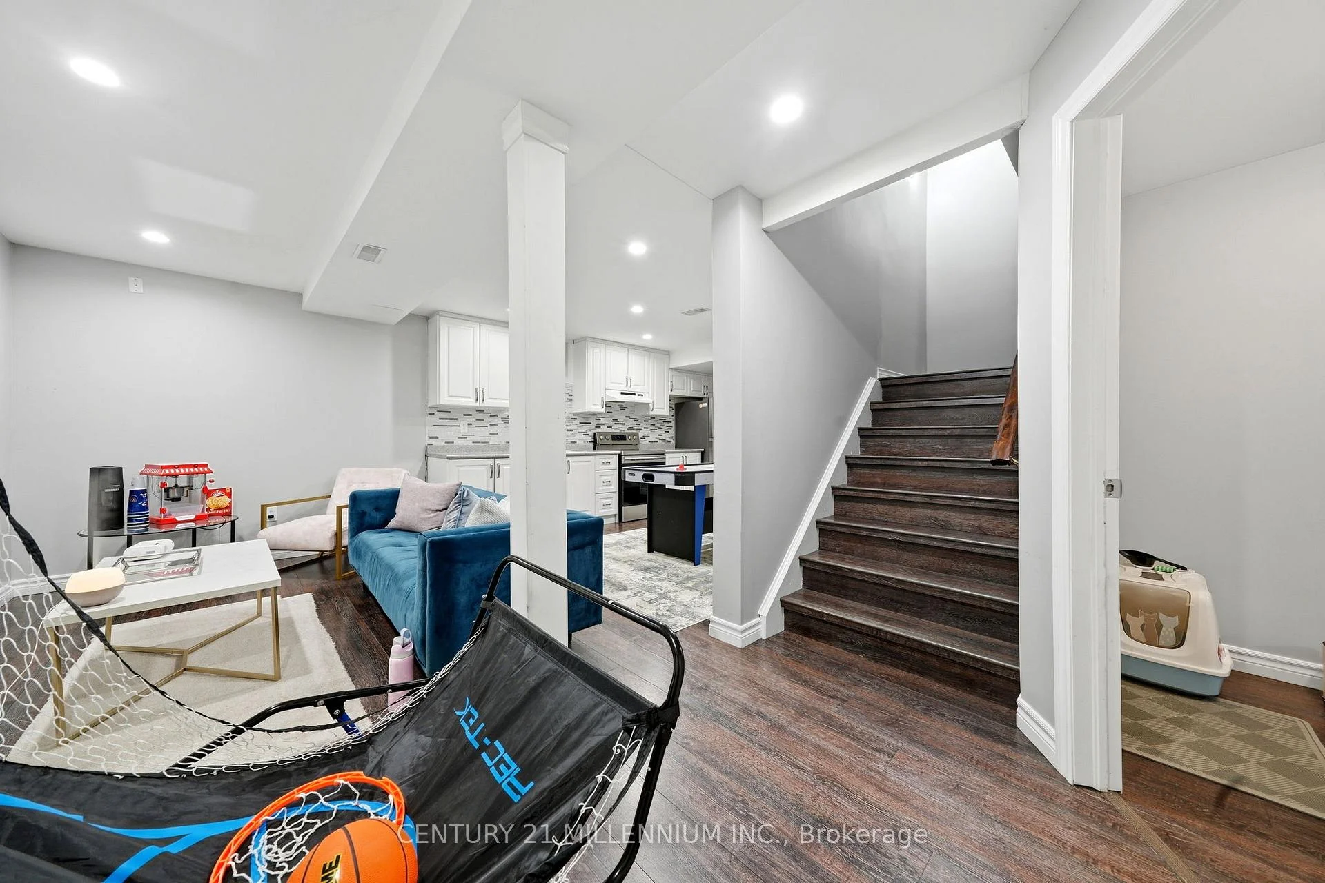 Photo 36 of 55 Ridgehill Drive, Brampton, Brampton South — HOMEH