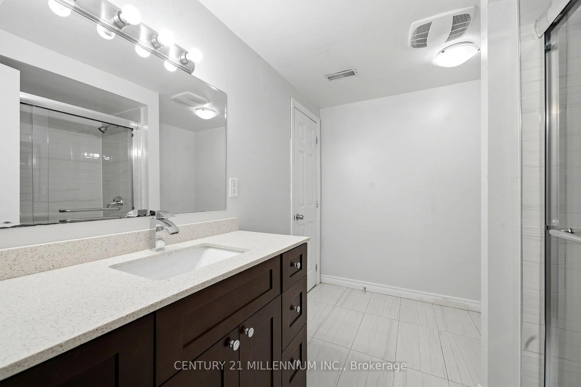 Photo 42 of 55 Ridgehill Drive, Brampton, Brampton South — HOMEH