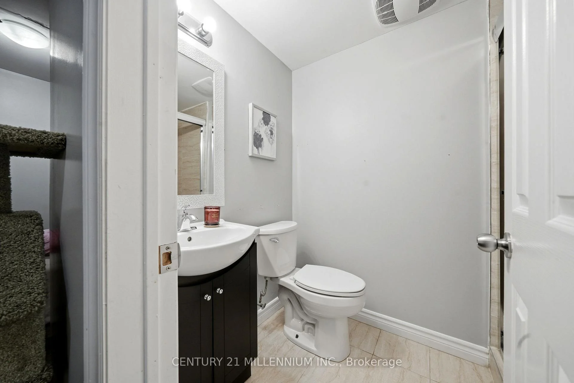 Photo 45 of 55 Ridgehill Drive, Brampton, Brampton South — HOMEH